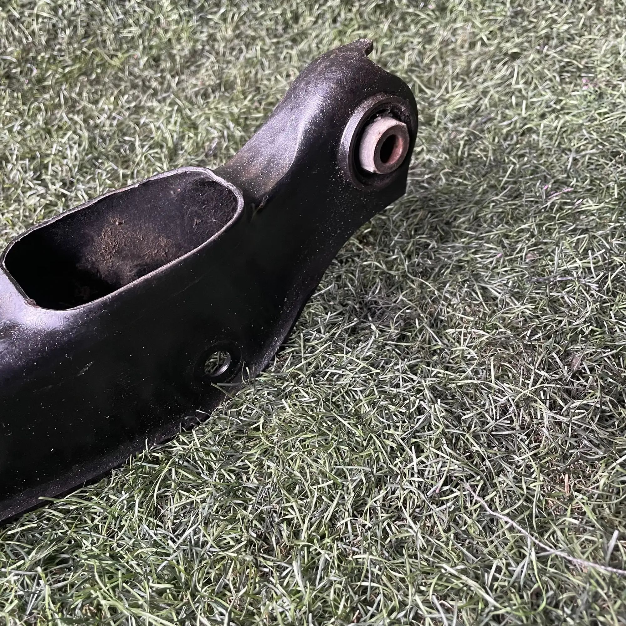 https://ycs.partsauto.market/partsauto-images/thmbs/userImages/772e461030aea93f4dbb6447c0f924d3/part/7633b6d6-9c0a-4048-998c-82ce5aded15b_1776935699195.jpg