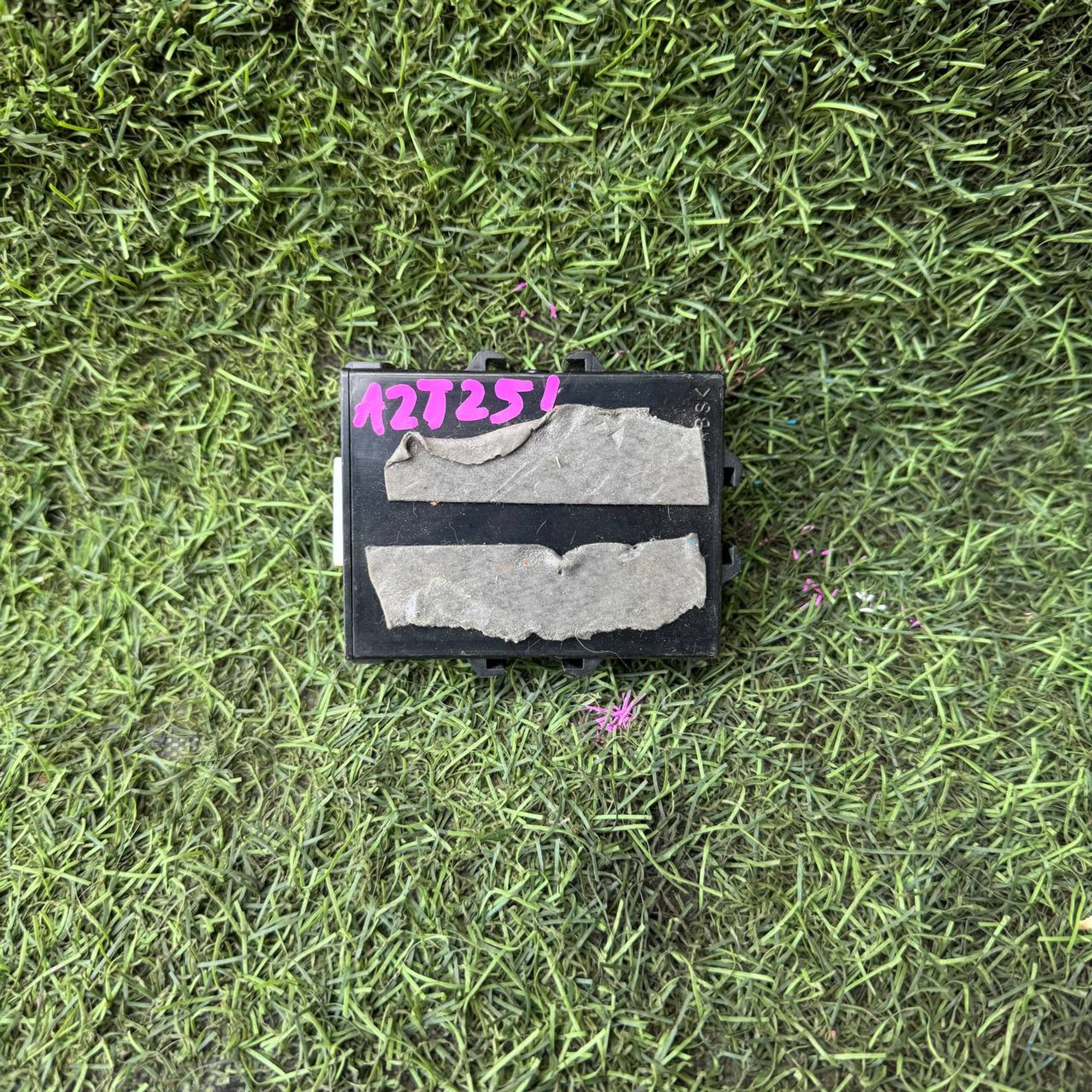 374 Блок управления Toyota Avensis AZT251, 1 рублей, Невинномысск