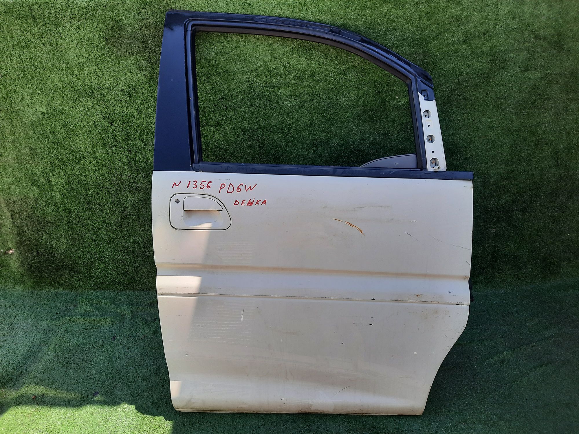 1356 дверь на MITSUBISHI DELICA PD8W, 12500 рублей, Невинномысск