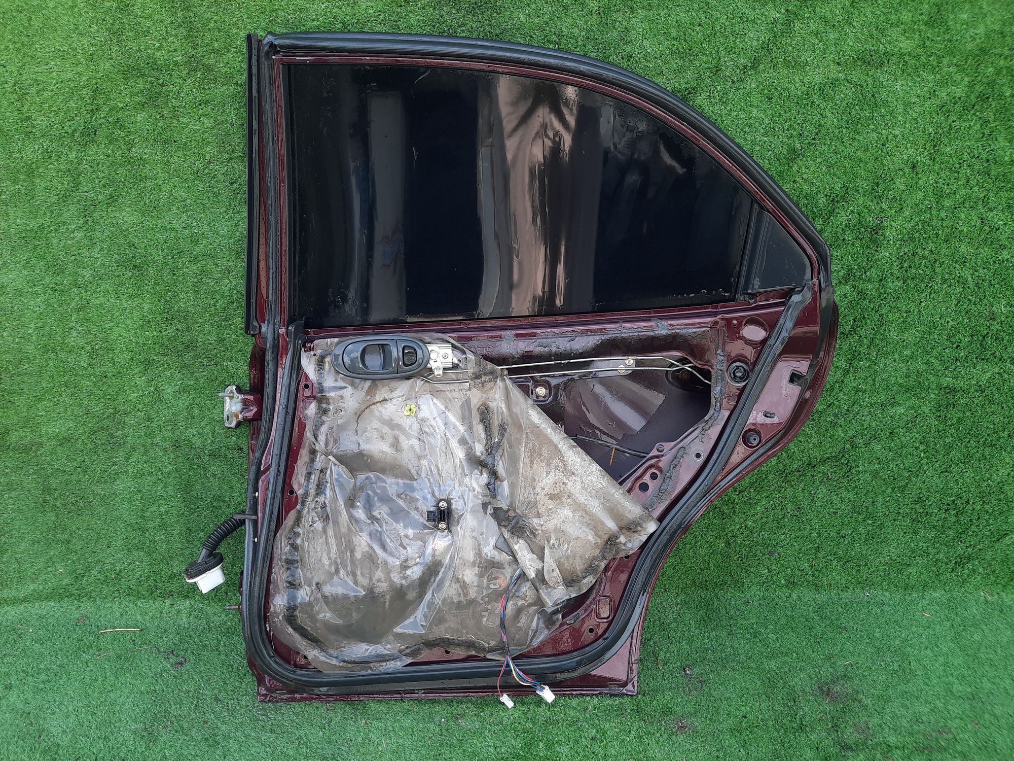 2035 дверь на MAZDA XEDOS 6, 6500 рублей, Невинномысск