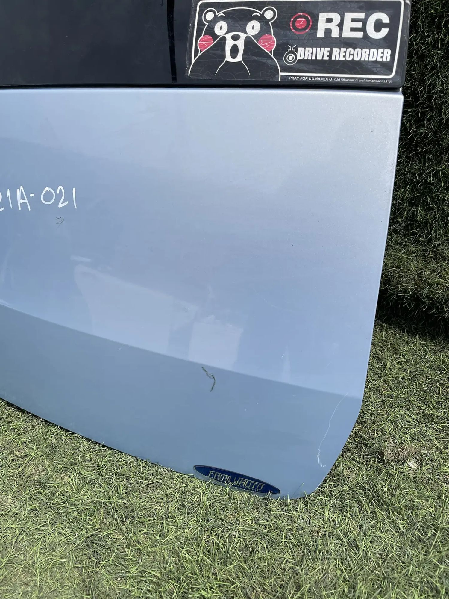 https://ycs.partsauto.market/partsauto-images/thmbs/userImages/772e461030aea93f4dbb6447c0f924d3/part/77cdb256-d444-446f-8b3b-dfa5b2e7d9f8_1778747697927.jpg