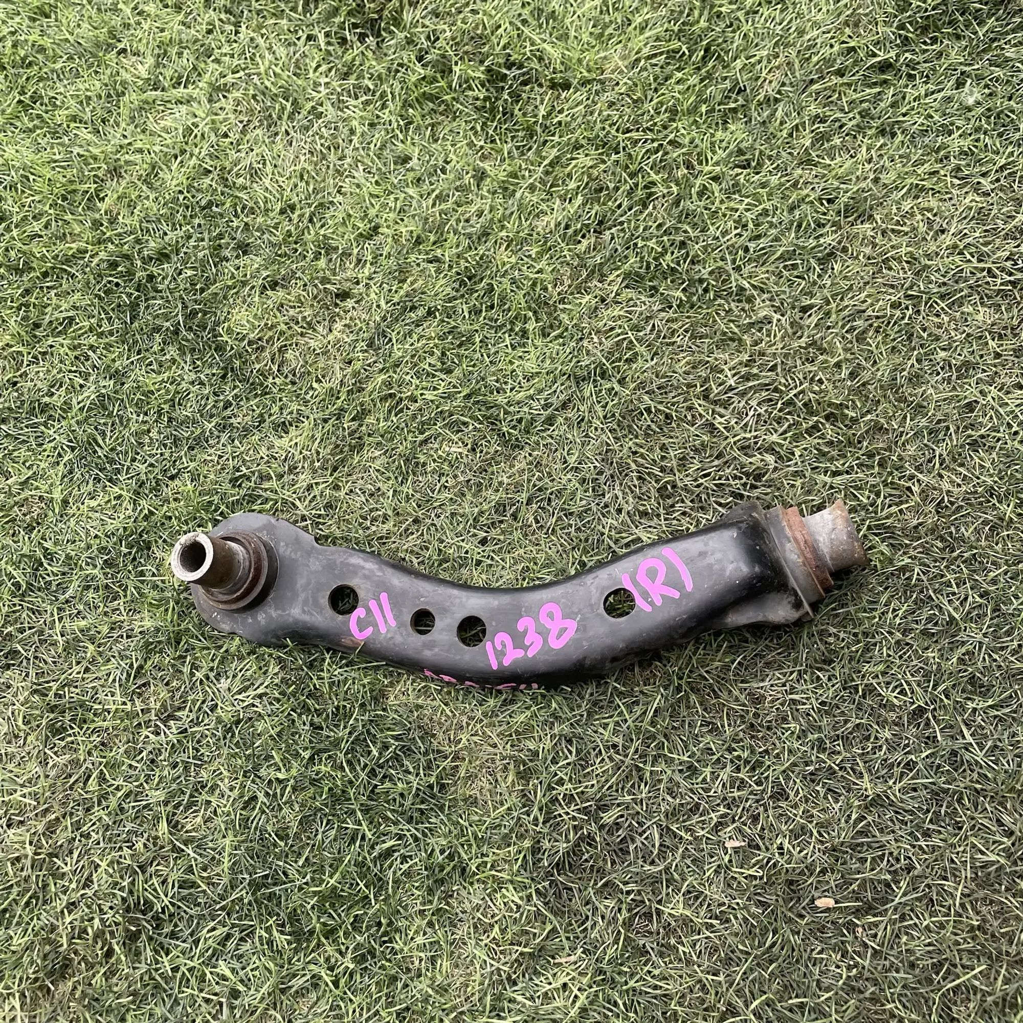 https://ycs.partsauto.market/partsauto-images/thmbs/userImages/772e461030aea93f4dbb6447c0f924d3/part/7813c2bf-2dd1-4042-a08f-9c2fd1c014f8_1779256183530.jpg