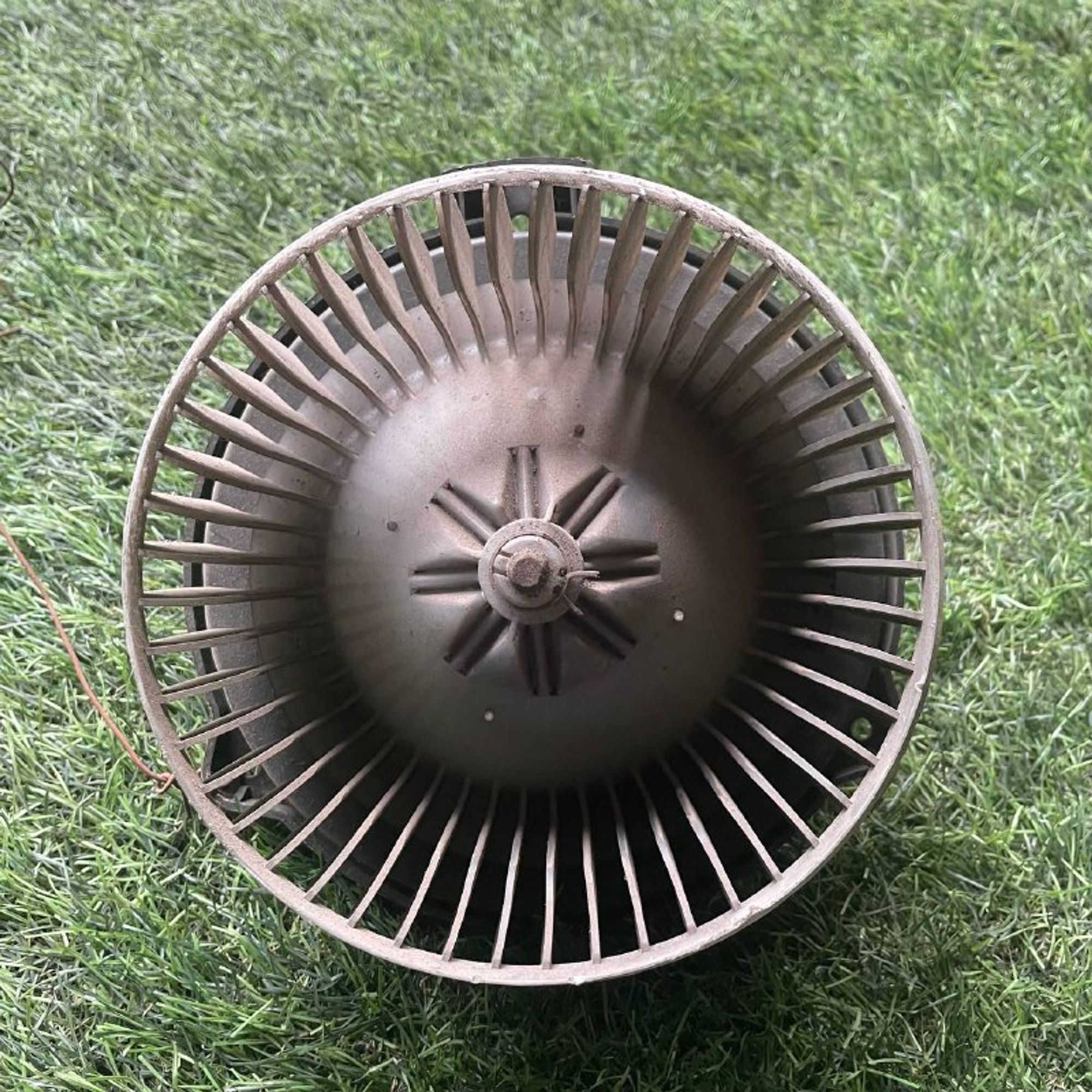 475 Мотор отопителя Suzuki Aerio RB21S, 5000 рублей, Невинномысск