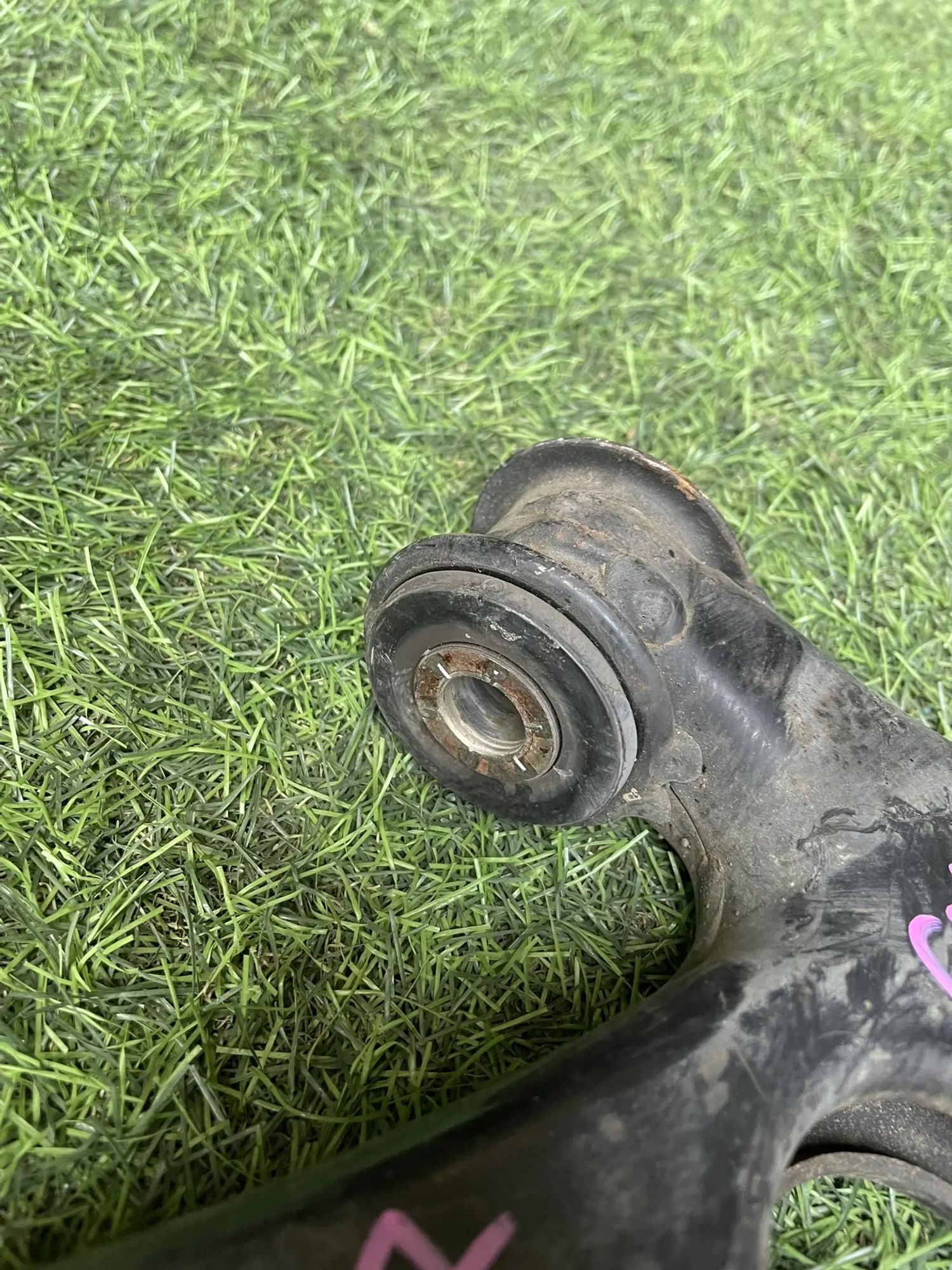 https://ycs.partsauto.market/partsauto-images/thmbs/userImages/772e461030aea93f4dbb6447c0f924d3/part/78583795-90f2-499d-beae-5eda23ac334b_1774432301203.jpg