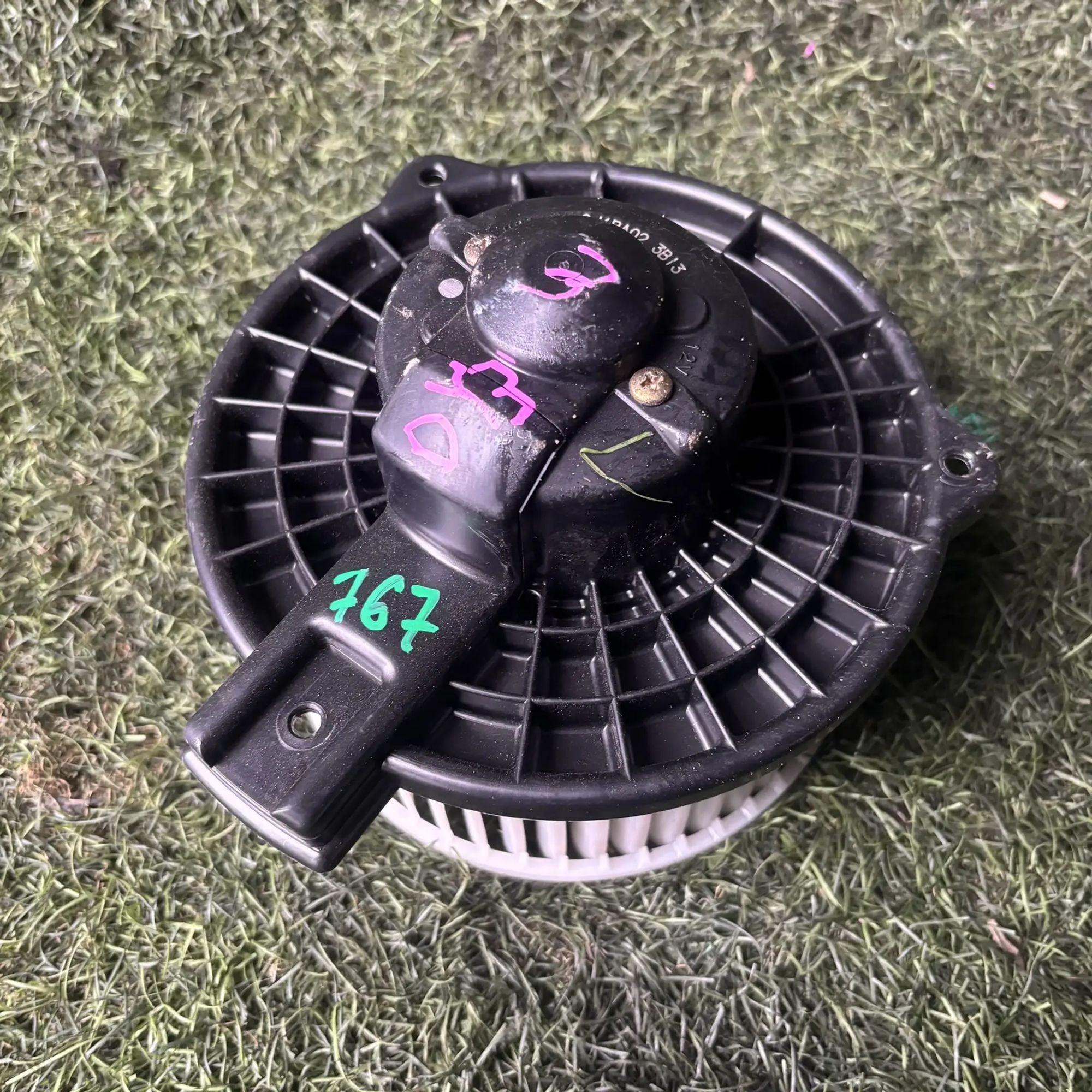 https://ycs.partsauto.market/partsauto-images/thmbs/userImages/772e461030aea93f4dbb6447c0f924d3/part/7888f6e5-668c-4275-9d0a-e2e7ba020a67_1776932709016.jpg