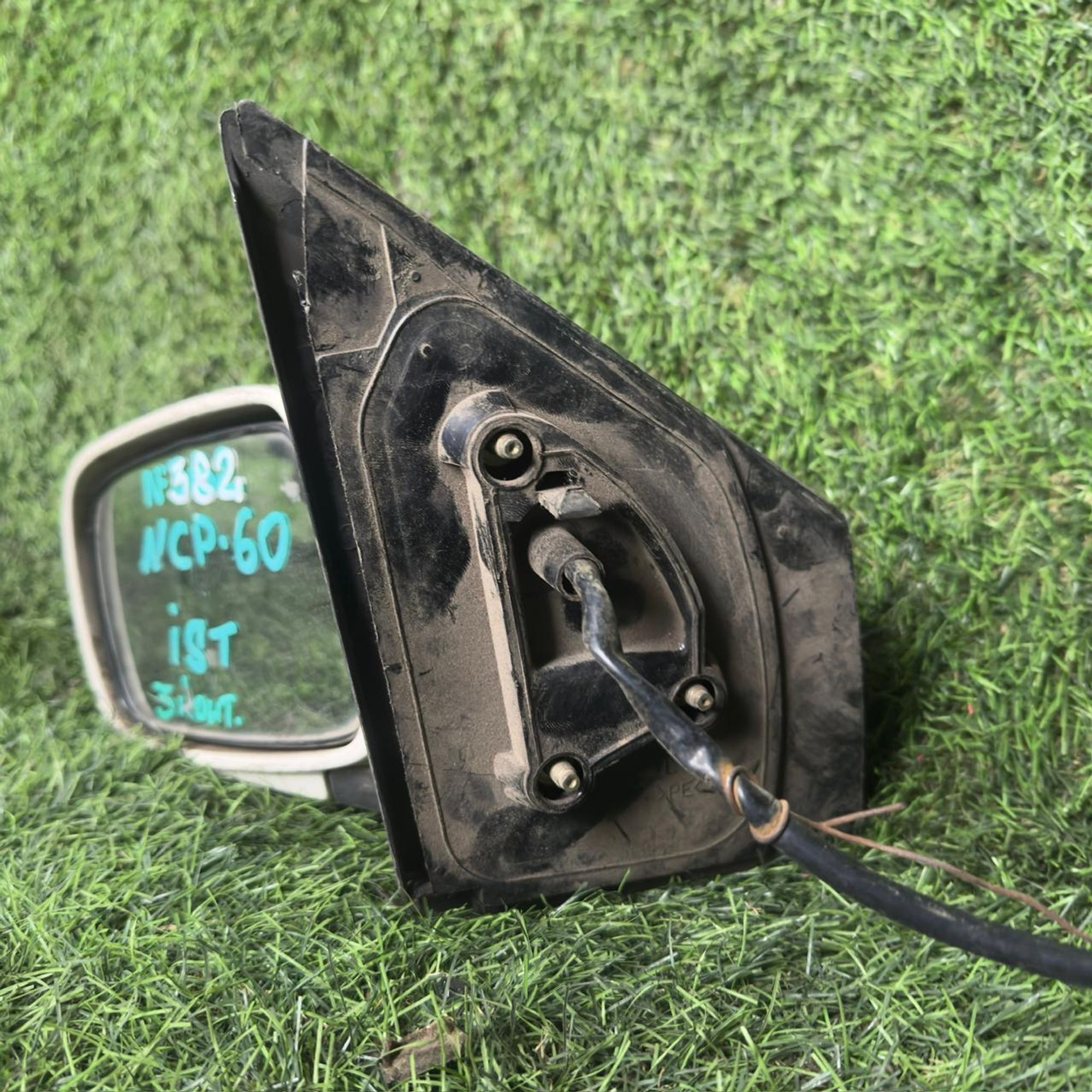 382 Зеркало боковое левое TOYOTA IST NCP60, 4500 рублей, Невинномысск