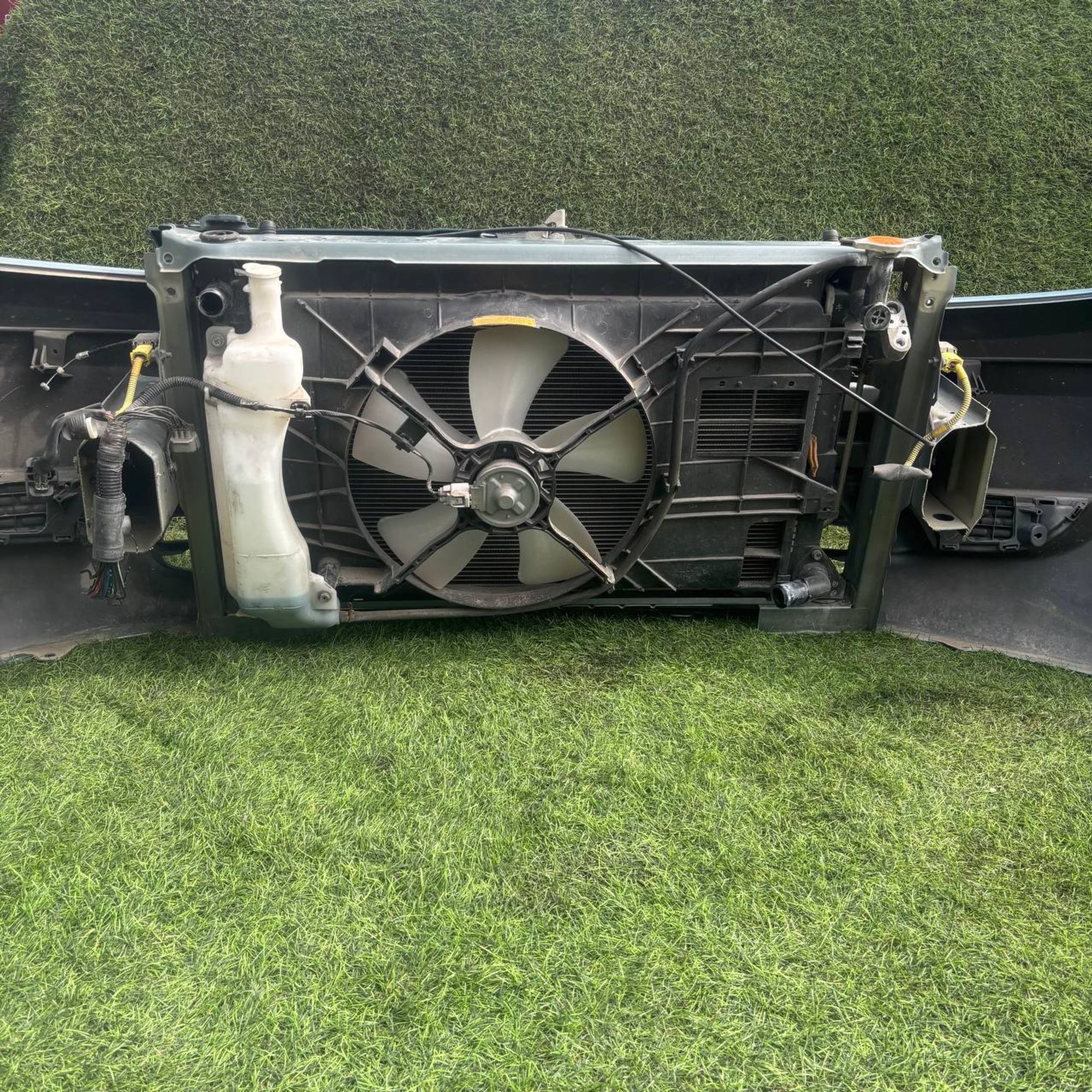 213 Усилитель бампера передний Mitsubishi Colt Z23W 4A91, 4500 рублей, Невинномысск