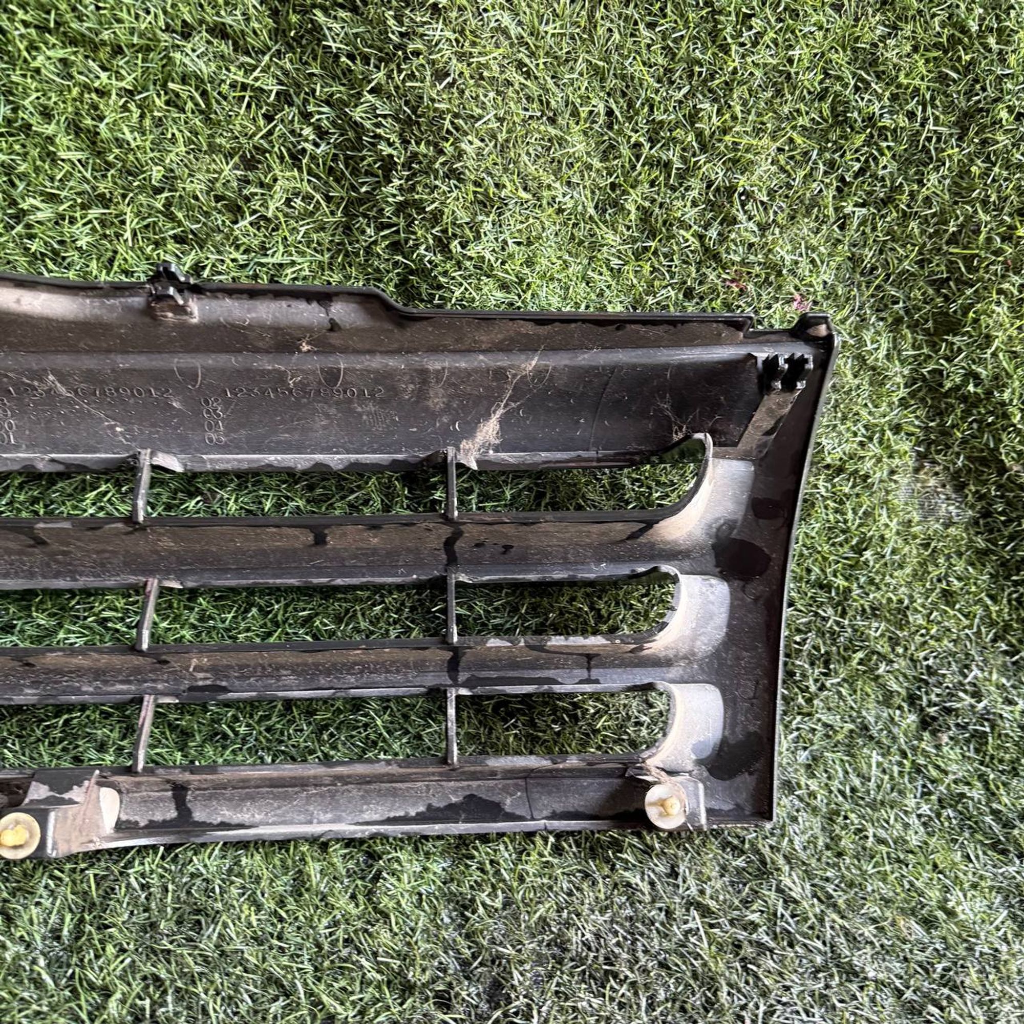 134 Решетка радиатора MITSUBISHI PAJERO IO H66W, 6500 рублей, Невинномысск