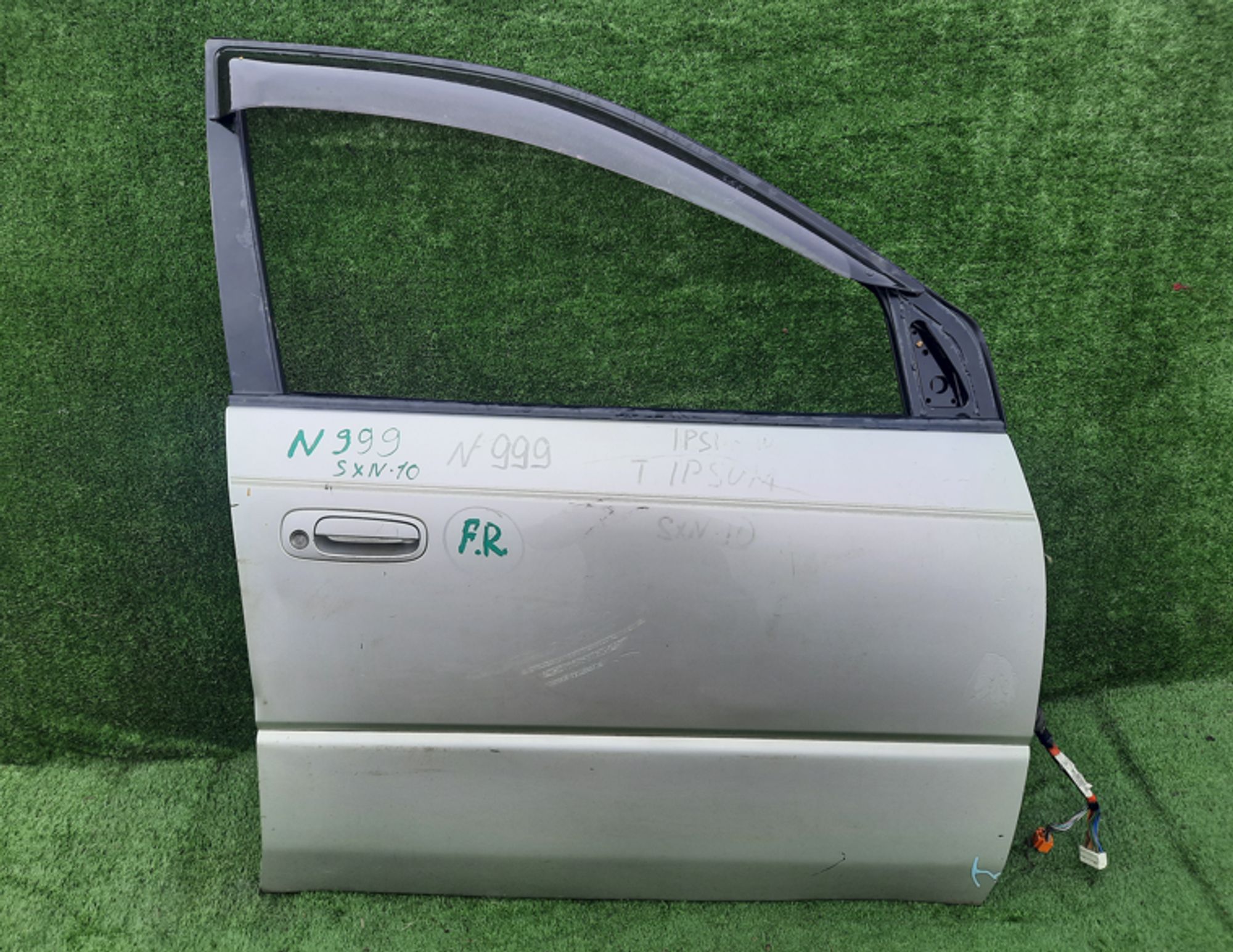 999 дверь на TOYOTA IPSUM SXN10, 15500 рублей, Невинномысск