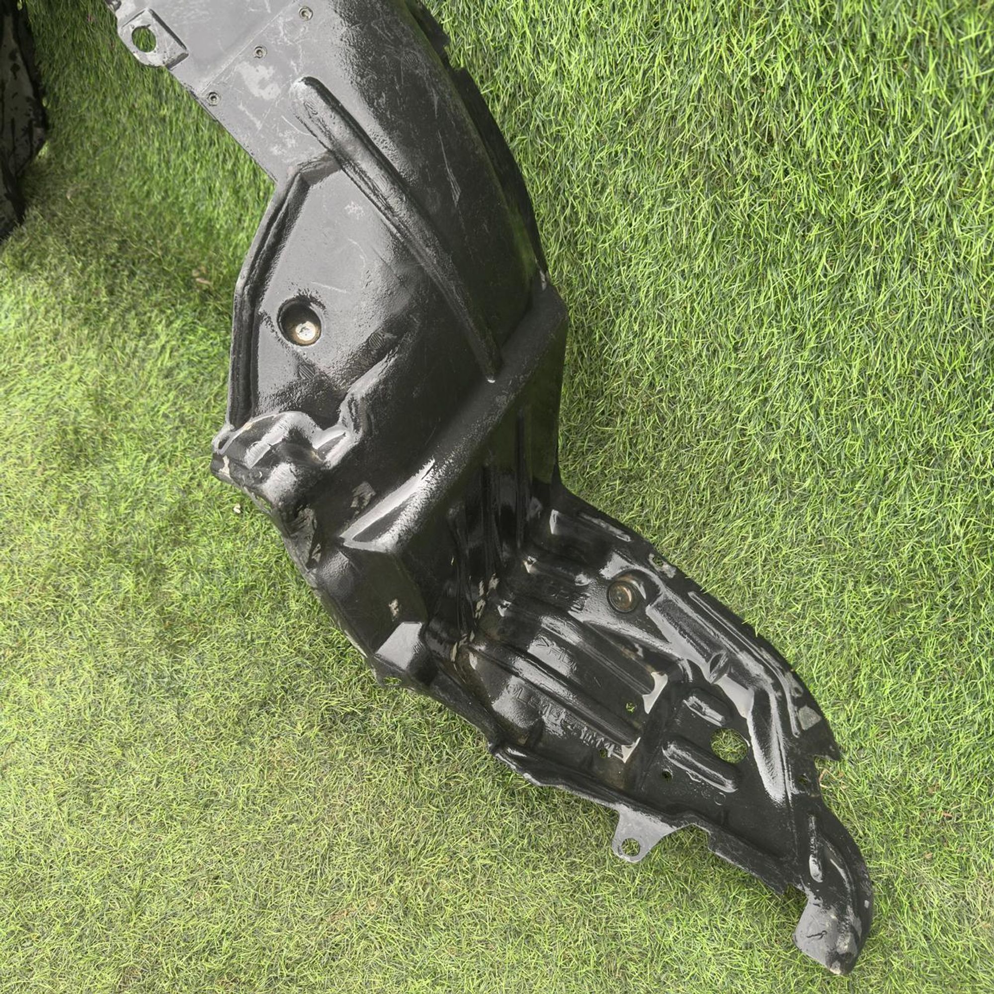 726 Подкрылок передний левый NISSAN CEFIRO A33, 3000 рублей, Невинномысск