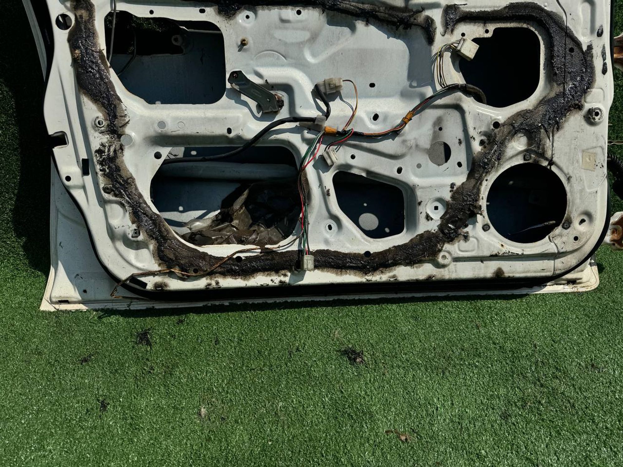 1265 дверь на MAZDA 323, 4500 рублей, Невинномысск