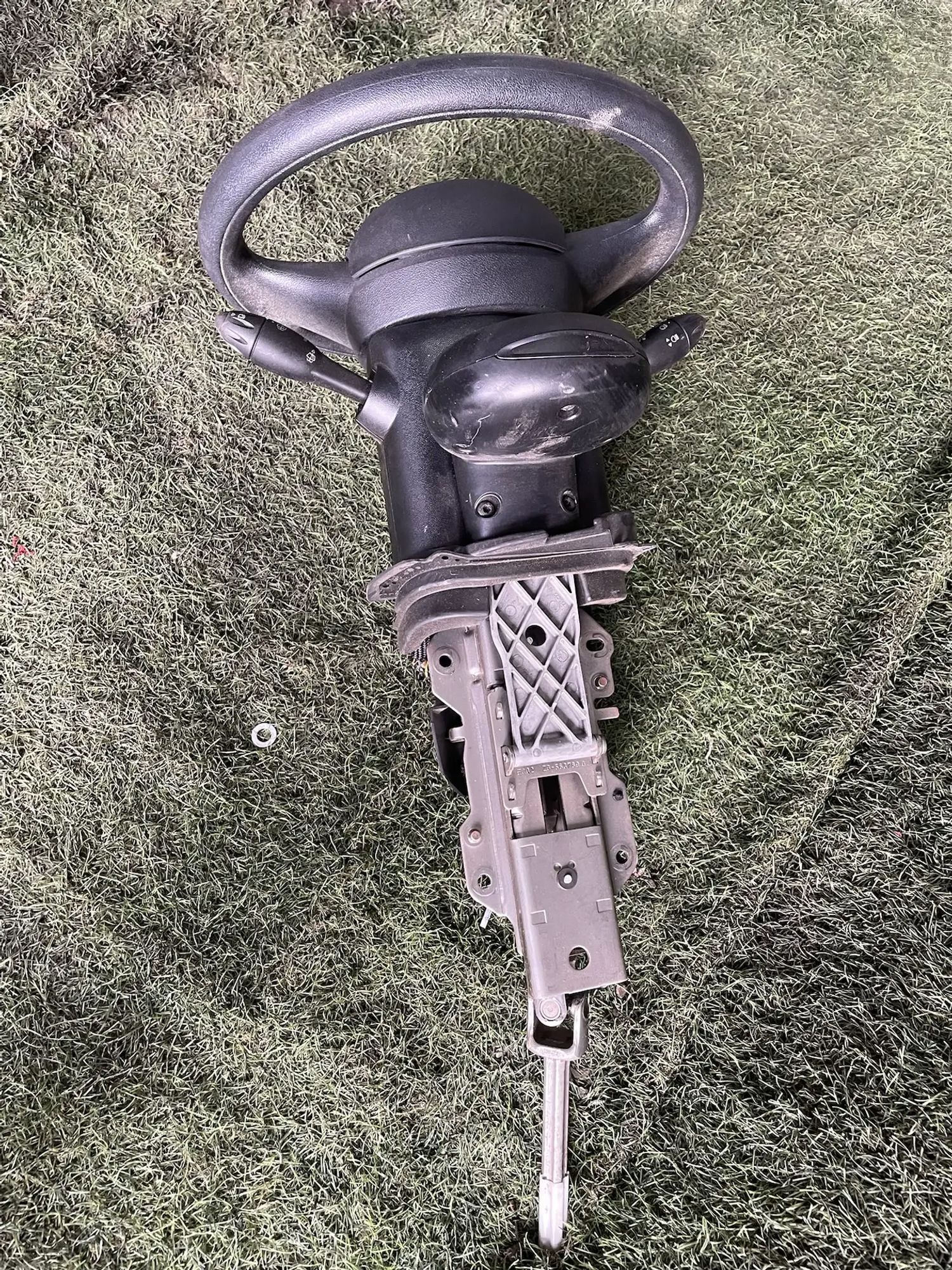 https://ycs.partsauto.market/partsauto-images/thmbs/userImages/772e461030aea93f4dbb6447c0f924d3/part/798f871b-ba2b-4ddf-9f96-e6fa575ebe8d_1778679257210.jpg