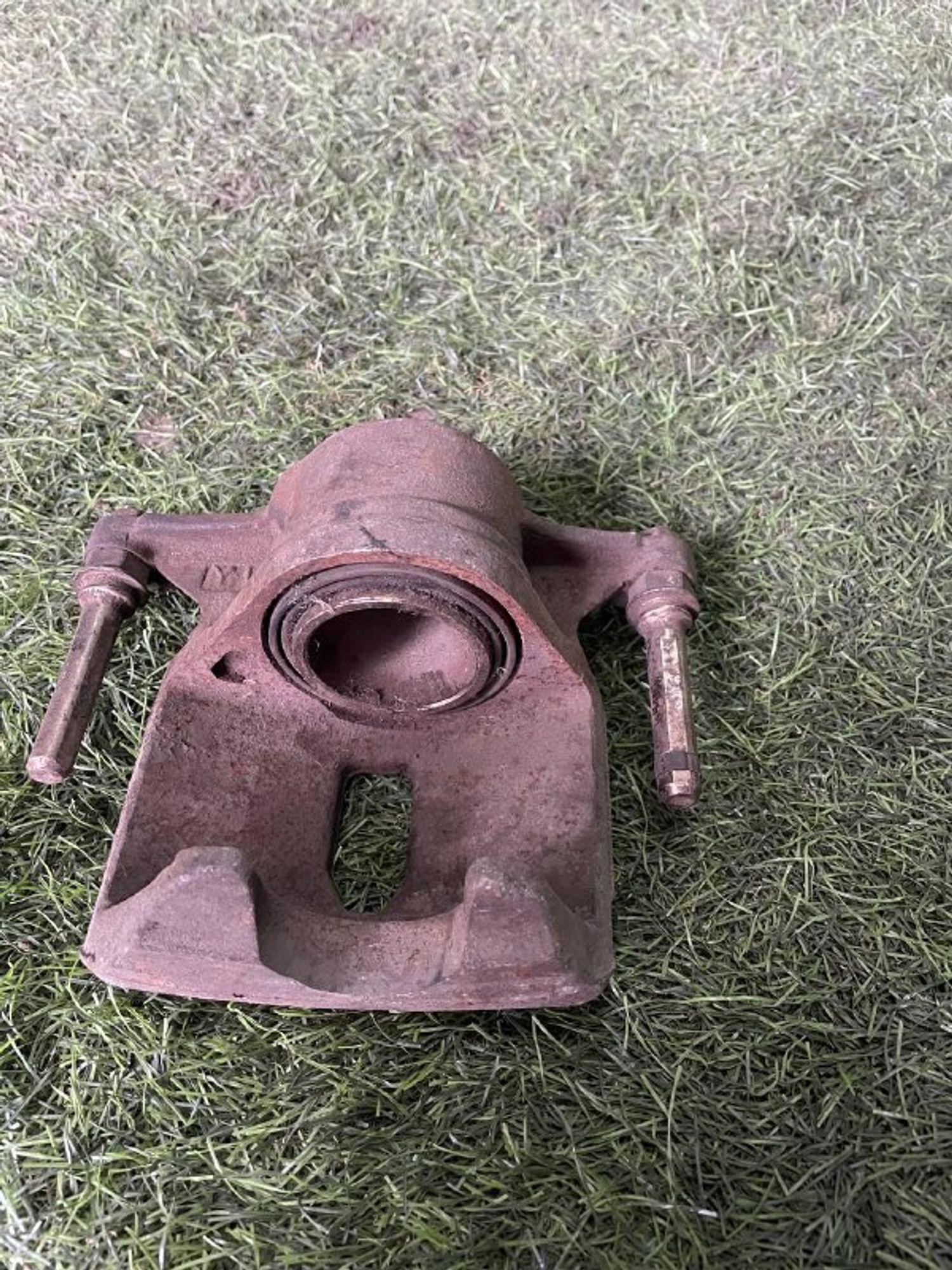 231 Суппорт тормозной передний левый TOYOTA CORONA ST215, 3000 рублей, Невинномысск