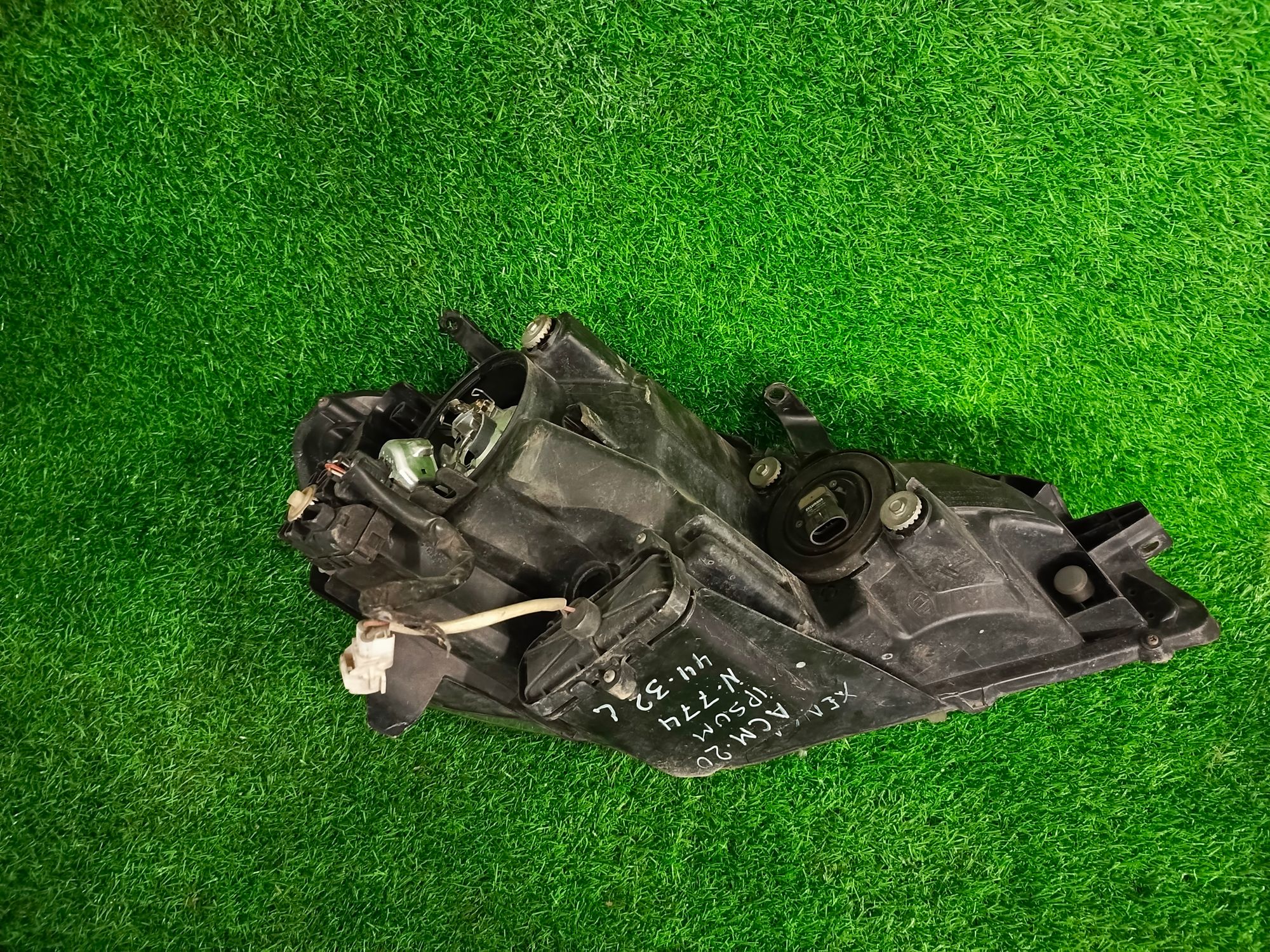 774 фара левая на TOYOTA IPSUM ACM21, 6500 рублей, Невинномысск