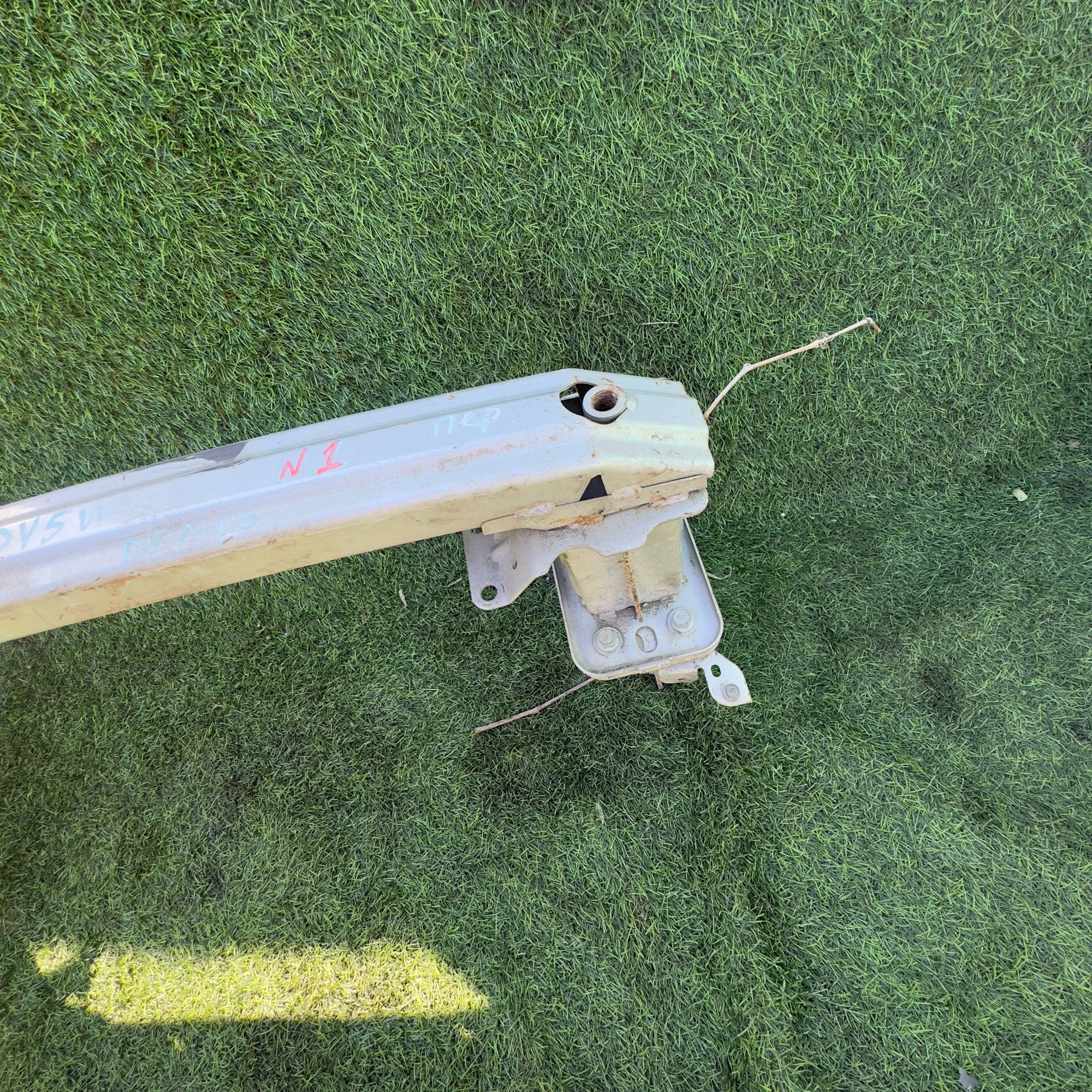 1 Усилитель бампера передний MAZDA DEMIO DY5W, 3500 рублей, Невинномысск