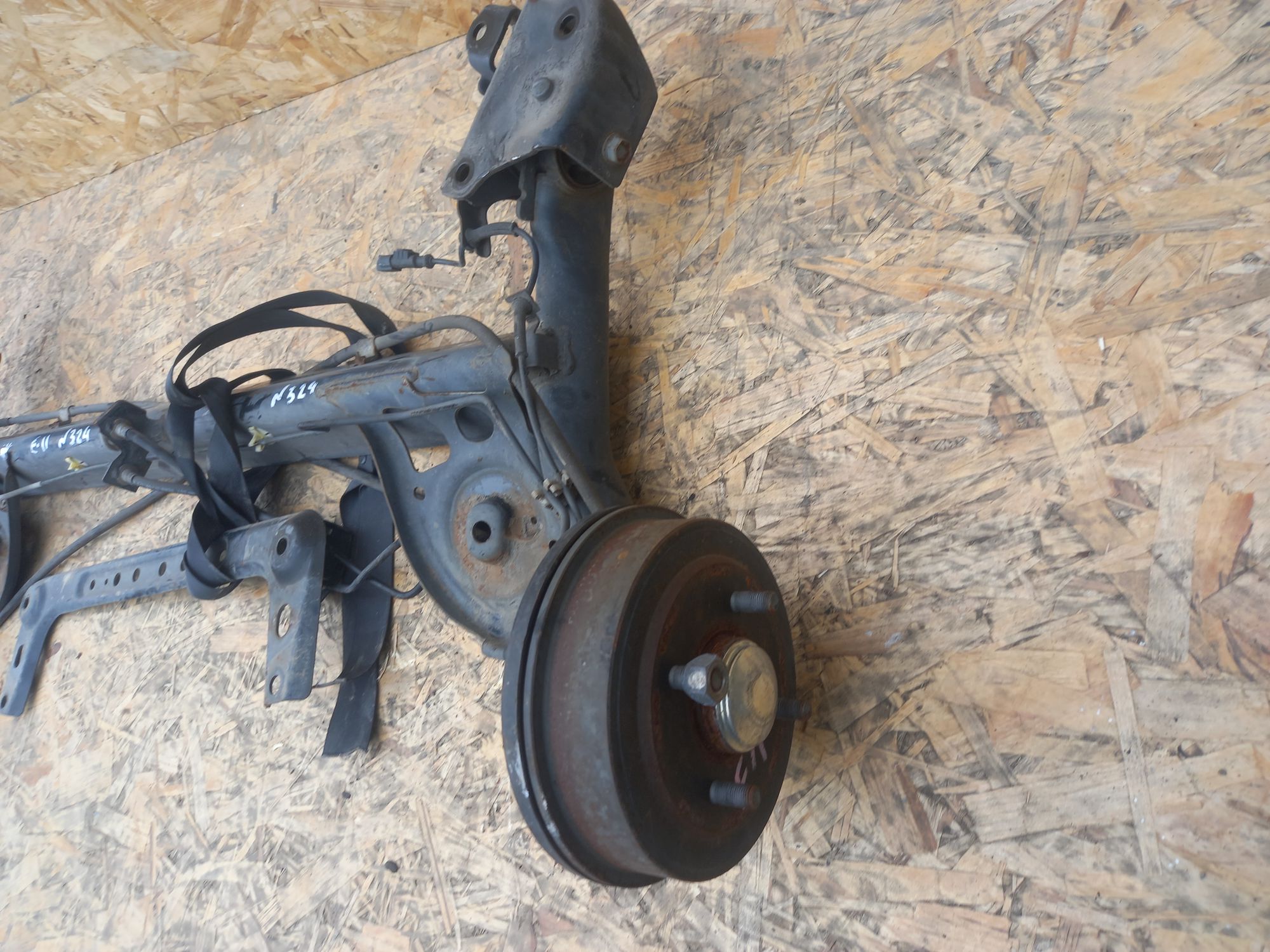 https://ycs.partsauto.market/partsauto-images/thmbs/userImages/772e461030aea93f4dbb6447c0f924d3/part/7a1302d9-ba4b-4a2a-a177-96bf504412cc_1702727036559.jpg
