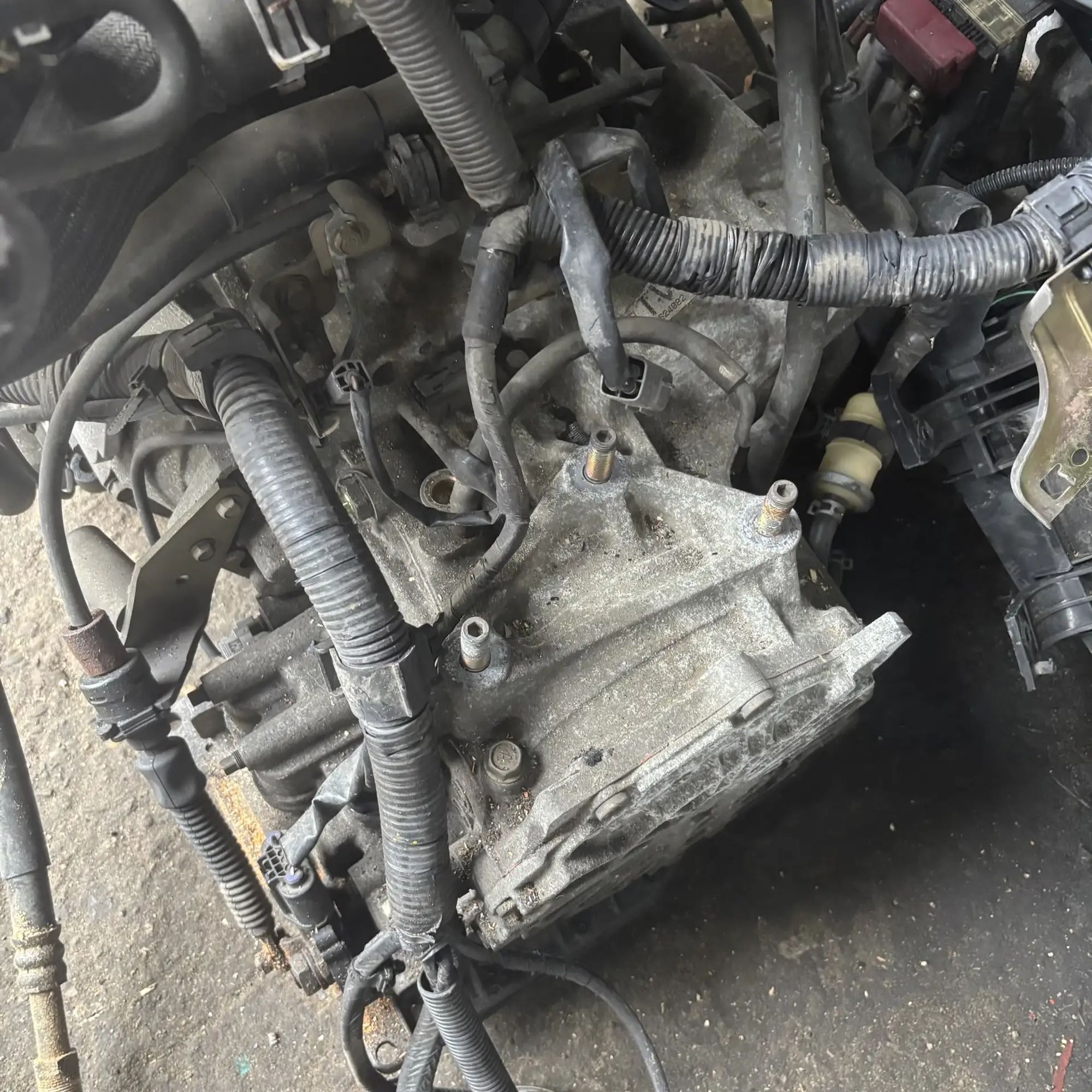 https://ycs.partsauto.market/partsauto-images/thmbs/userImages/772e461030aea93f4dbb6447c0f924d3/part/7a3e7cab-e261-4643-8205-666ae1c49817_1778835644375.jpg
