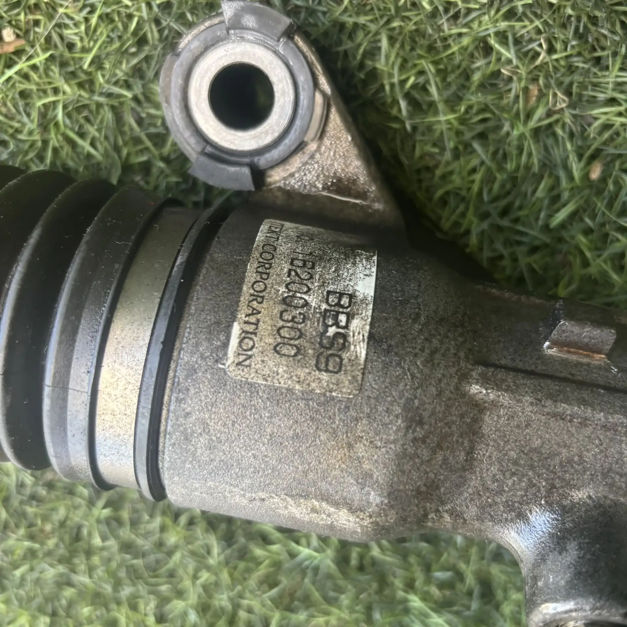 https://ycs.partsauto.market/partsauto-images/thmbs/userImages/772e461030aea93f4dbb6447c0f924d3/part/7a46719d-22a6-4a79-a1d7-d0d574374082_1776858145875.jpg