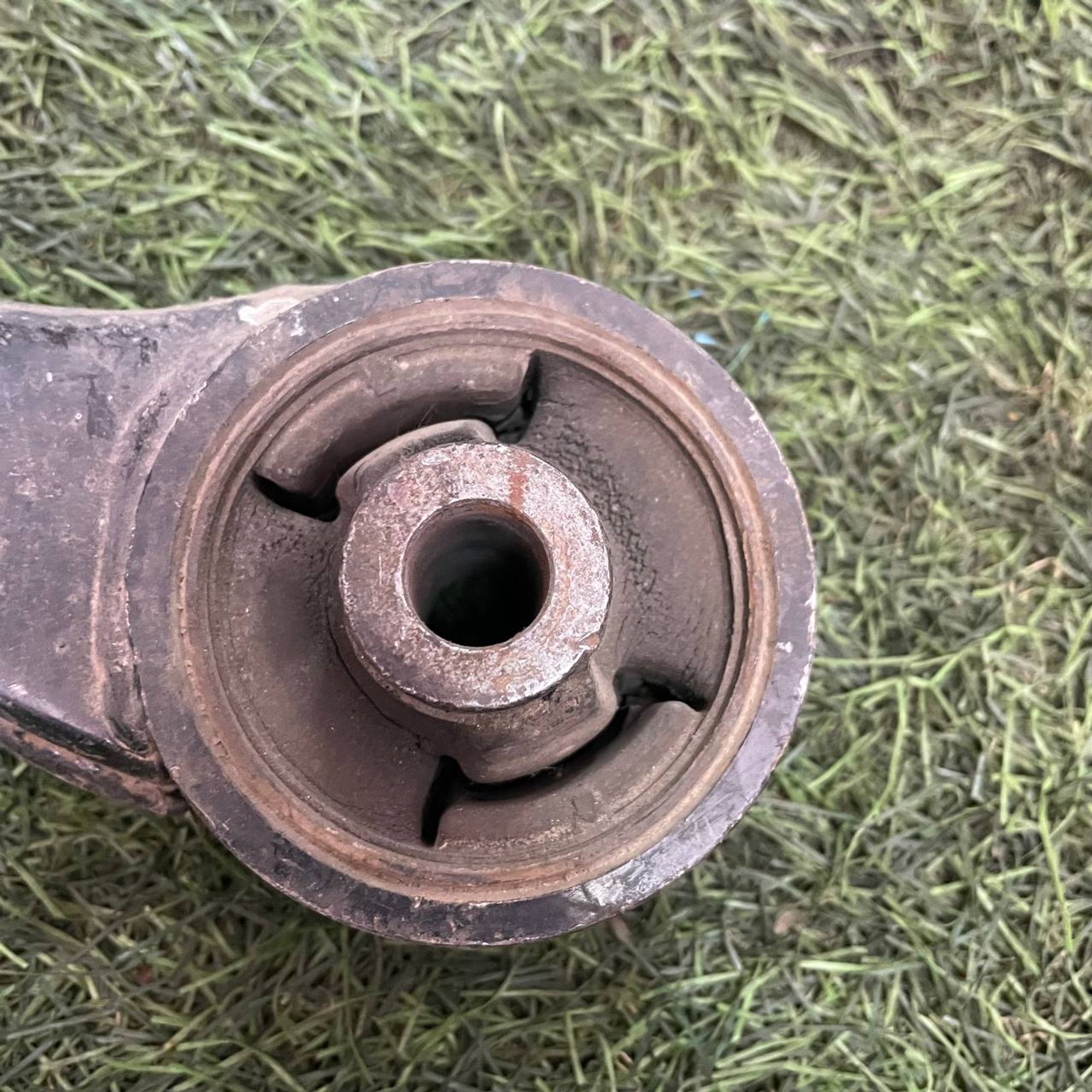 487 Рычаг передний правый нижний HONDA CIVIC EU1, 4000 рублей, Невинномысск