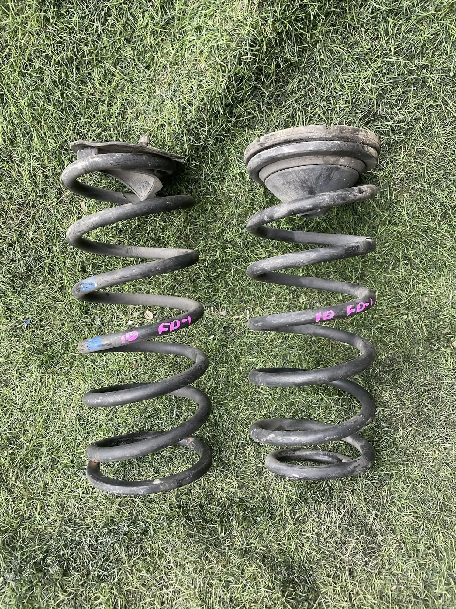 https://ycs.partsauto.market/partsauto-images/thmbs/userImages/772e461030aea93f4dbb6447c0f924d3/part/7abeba37-4be8-4775-90e8-952c8cdfa75b_1779257356670.jpg