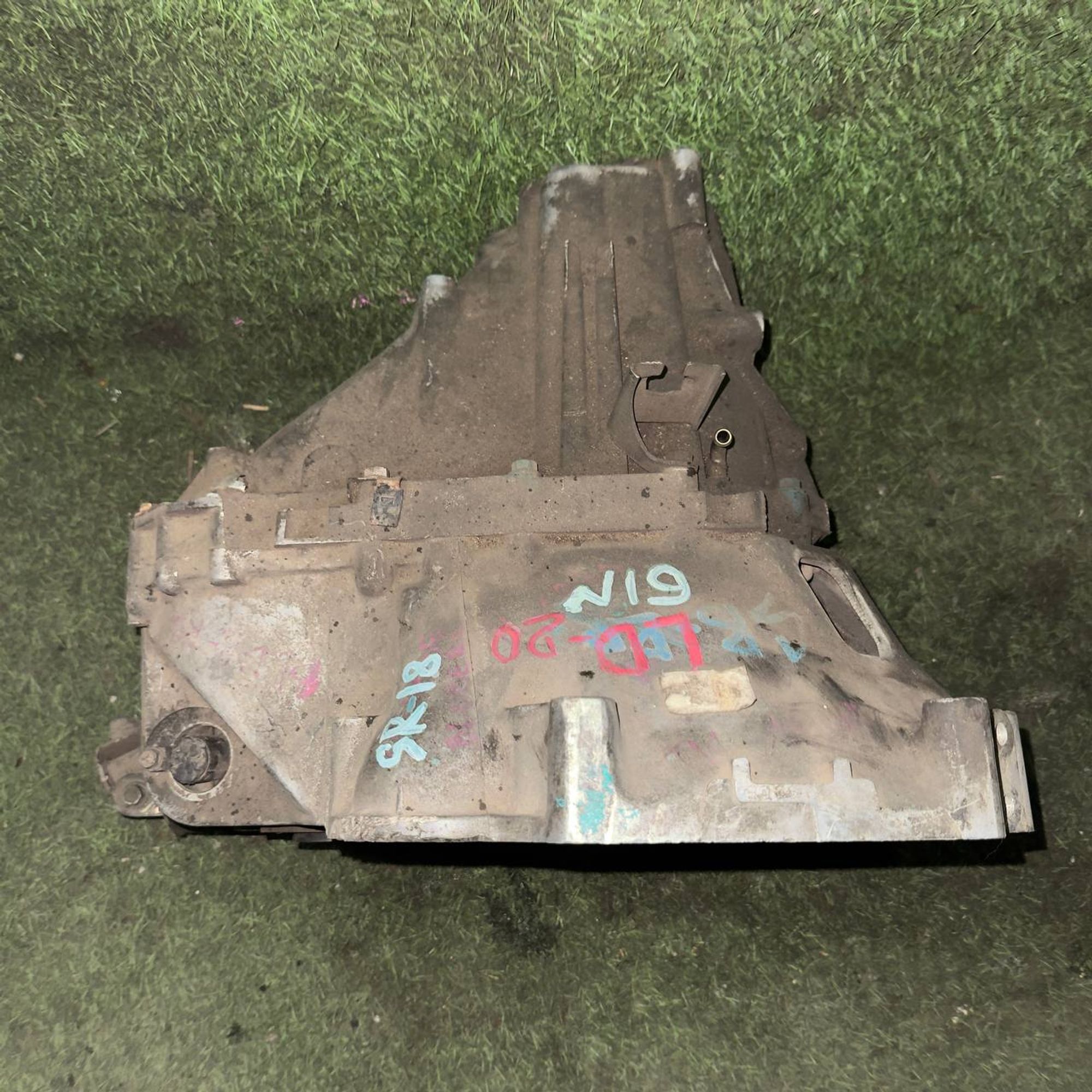 https://ycs.partsauto.market/partsauto-images/thmbs/userImages/772e461030aea93f4dbb6447c0f924d3/part/7ac2a5cb-995e-45e6-bc2b-f21b30f60dcf_1752570376562.jpg