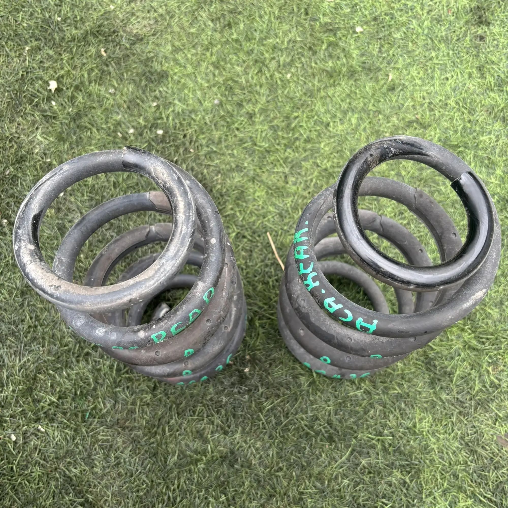 https://ycs.partsauto.market/partsauto-images/thmbs/userImages/772e461030aea93f4dbb6447c0f924d3/part/7adc3c1b-8f56-40b4-9025-a734f02ab698_1777030971374.jpg