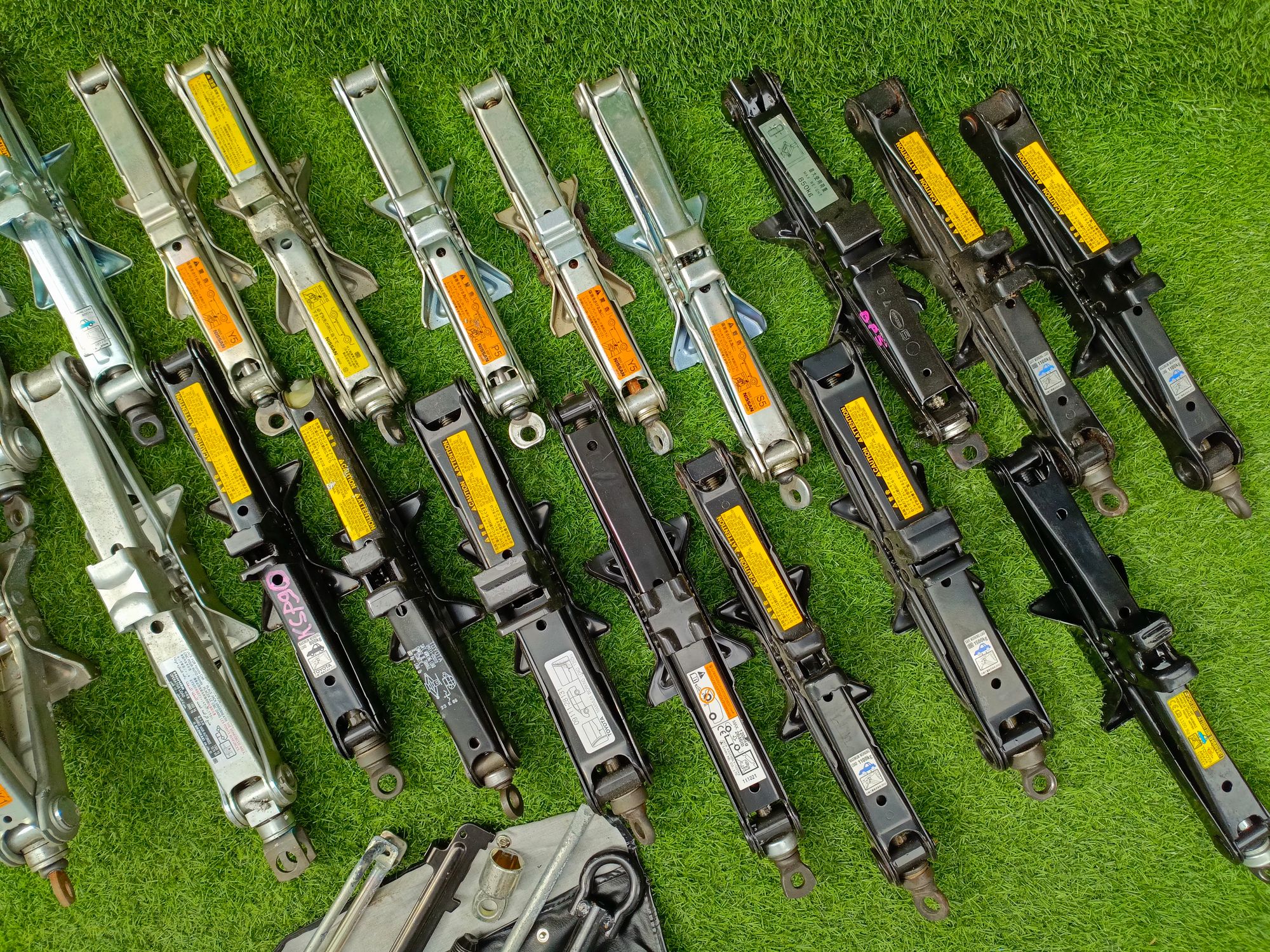 Домкрат Оригинал Япония Toyota Nissan Honda BMW Mercedes Audi, 2500 рублей, Невинномысск