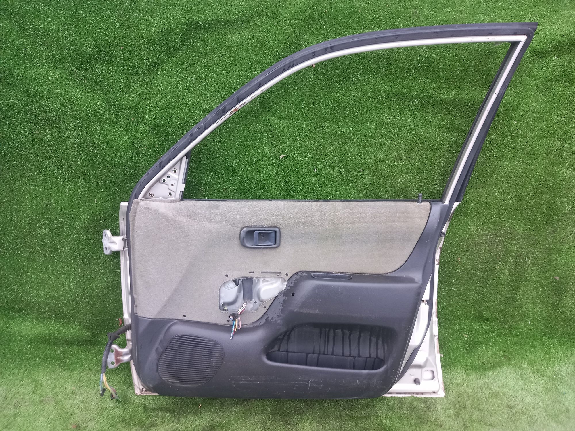 895 дверь на TOYOTA DUET M100A, 10000 рублей, Невинномысск