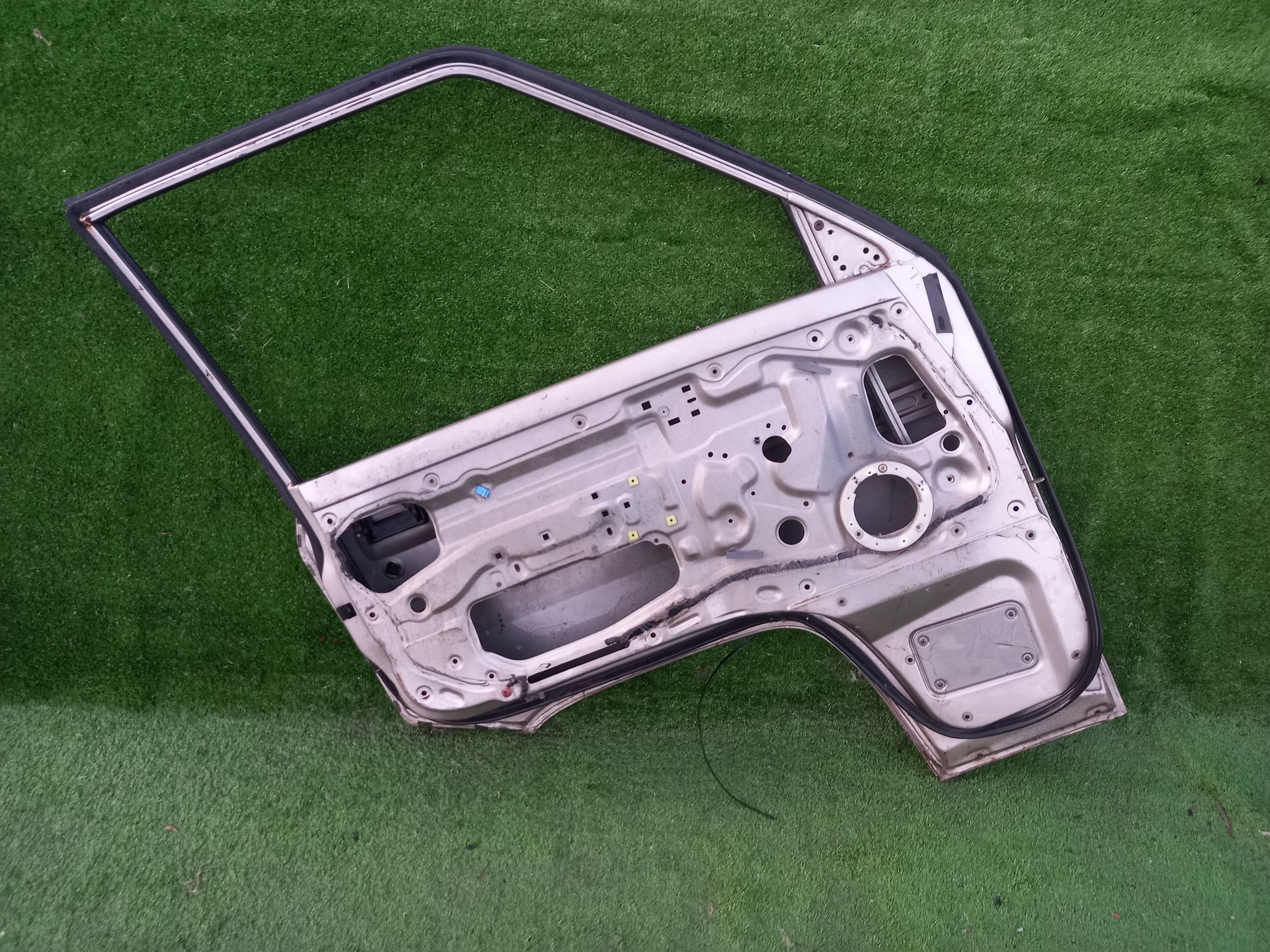 1552 дверь F/L на TOYOTA LITEACE CR30, 8500 рублей, Невинномысск