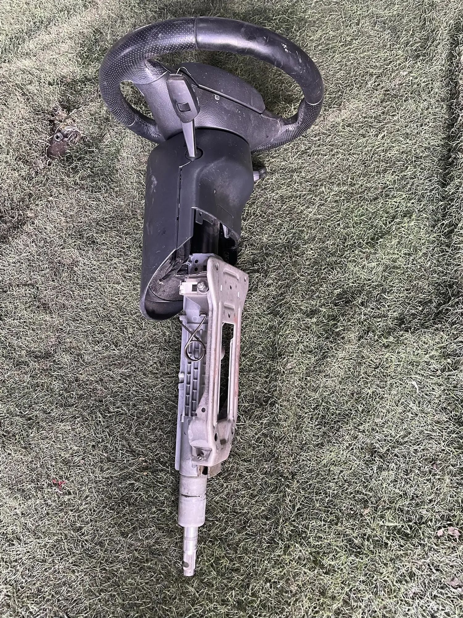 https://ycs.partsauto.market/partsauto-images/thmbs/userImages/772e461030aea93f4dbb6447c0f924d3/part/7ba11509-f8e5-4b26-9826-39b3d3fdbcd4_1778680883543.jpg