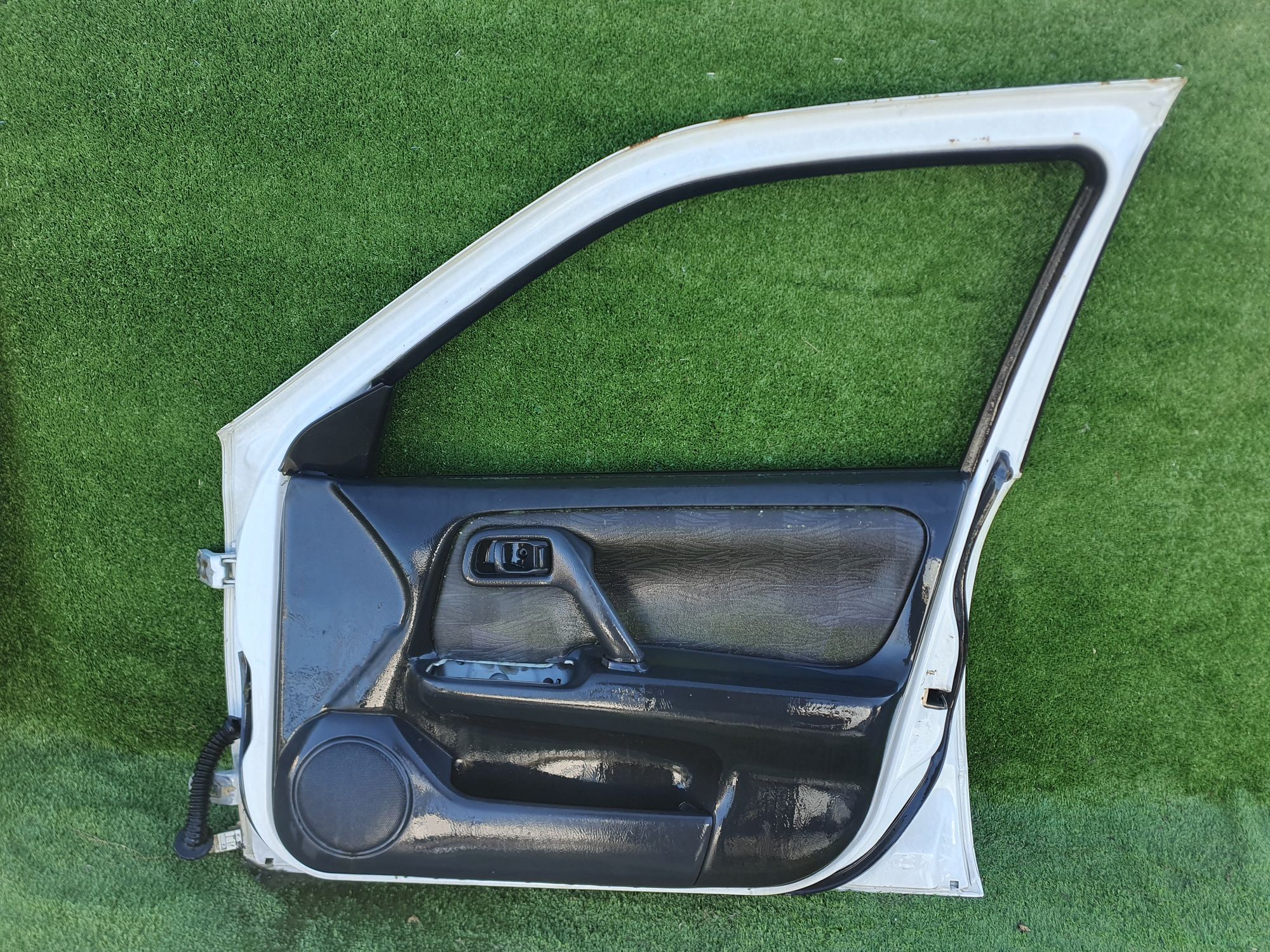 761 Дверь передняя правая Nissan AD Y11, 9500 рублей, Невинномысск