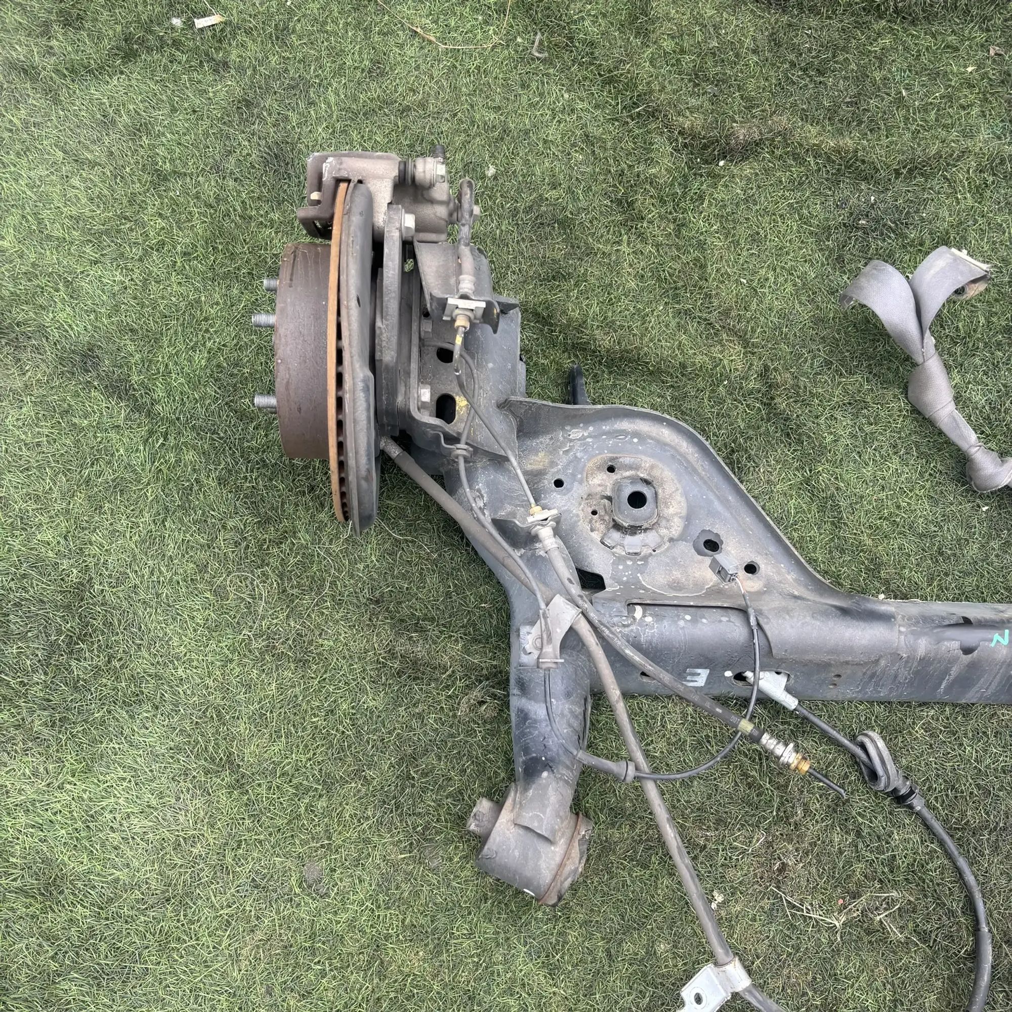 https://ycs.partsauto.market/partsauto-images/thmbs/userImages/772e461030aea93f4dbb6447c0f924d3/part/7bd96a0a-1505-4ac6-914a-c2c335574adf_1777026017345.jpg
