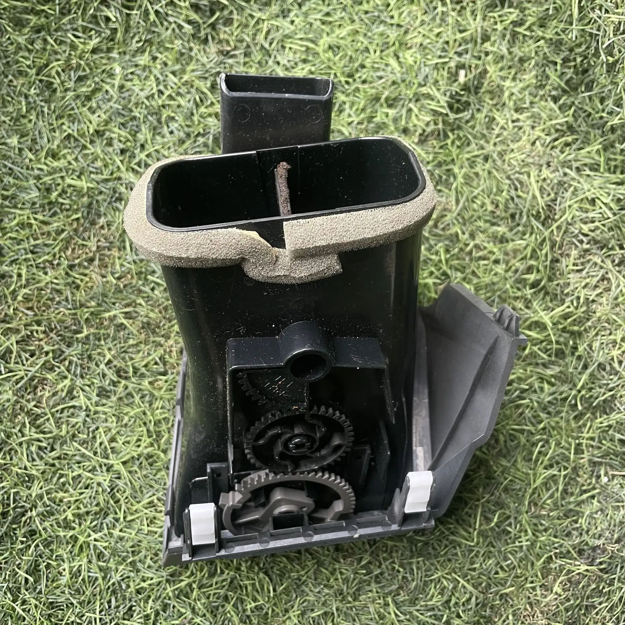 https://ycs.partsauto.market/partsauto-images/thmbs/userImages/772e461030aea93f4dbb6447c0f924d3/part/7be361ca-e04c-49ca-94fa-1298d8859c7f_1779097071772.jpg