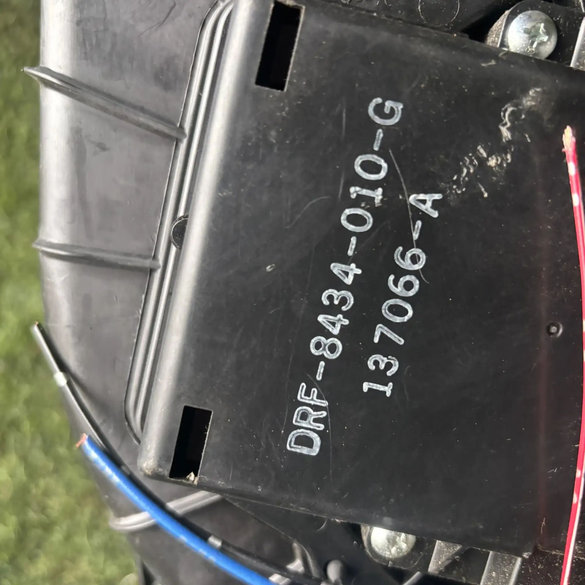 https://ycs.partsauto.market/partsauto-images/thmbs/userImages/772e461030aea93f4dbb6447c0f924d3/part/7bf99c5d-6c0a-4648-87e9-ae8eb754a7c3_1776933629251.jpg