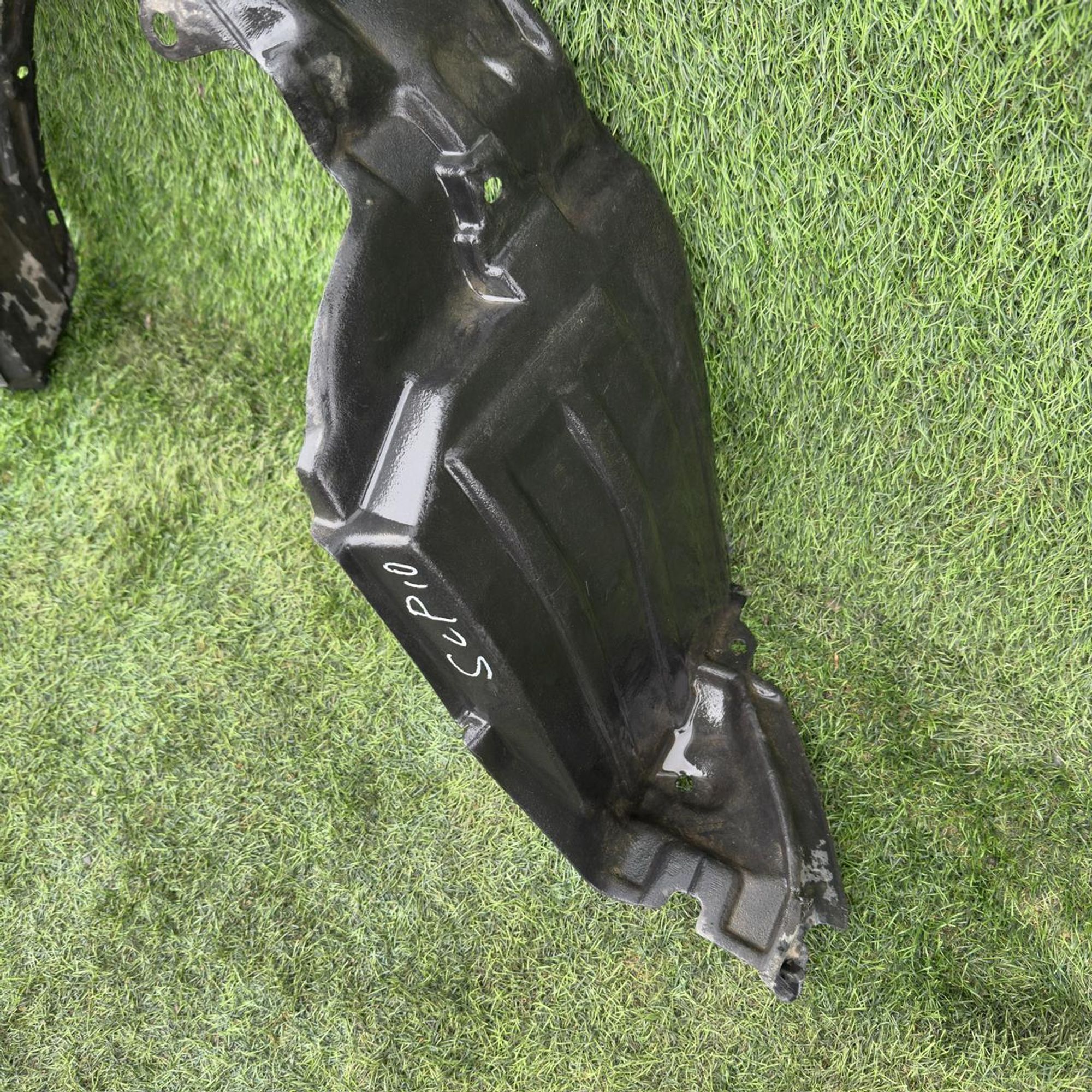 168 Подкрылок передний левый Toyota Vitz SCP10, 3000 рублей, Невинномысск