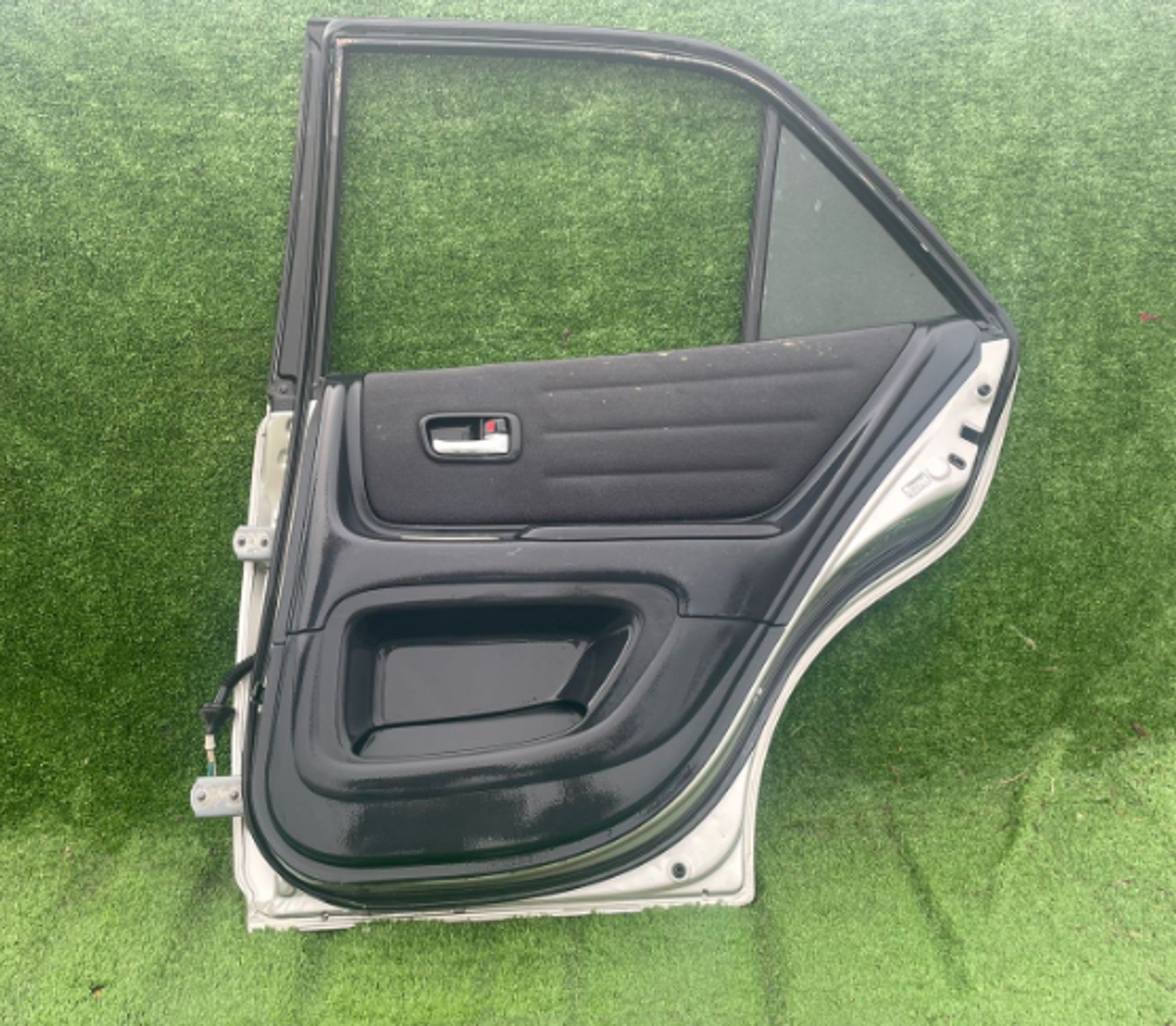 150 дверь на TOYOTA ALTEZZA SXE10, 9000 рублей, Невинномысск