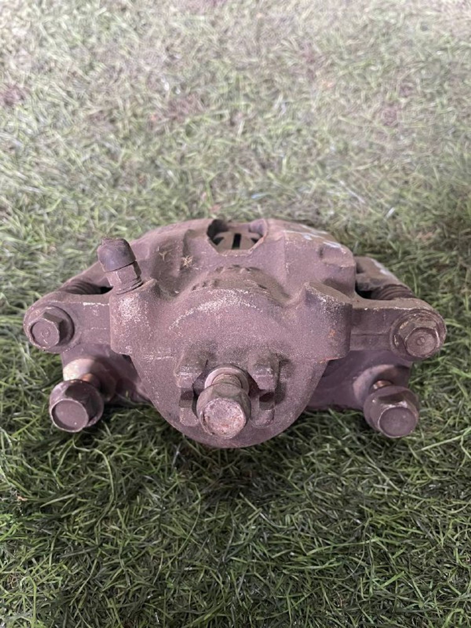 620 Суппорт тормозной передний левый HONDA FIT GD6, 3000 рублей, Невинномысск