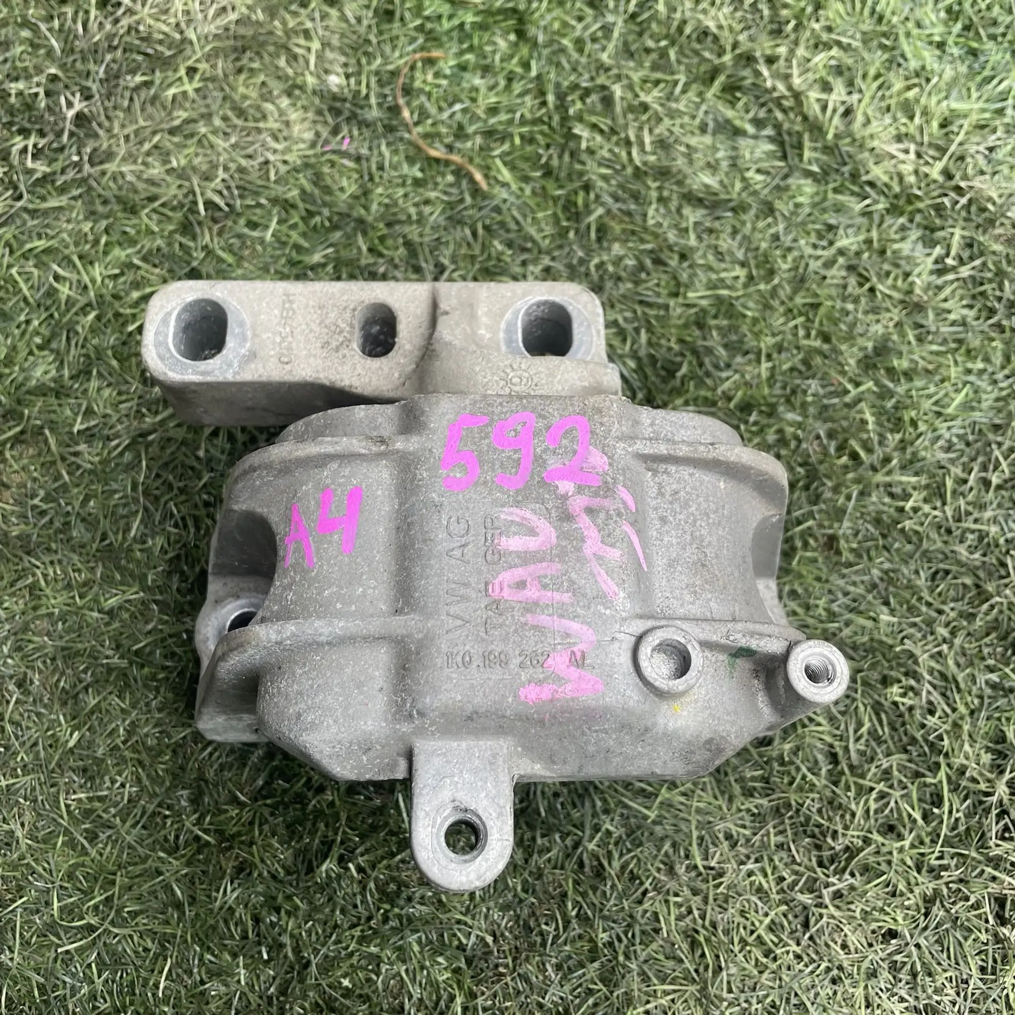 https://ycs.partsauto.market/partsauto-images/thmbs/userImages/772e461030aea93f4dbb6447c0f924d3/part/7d65462e-6b15-41a6-a518-3c9c89224852_1779191128506.jpg