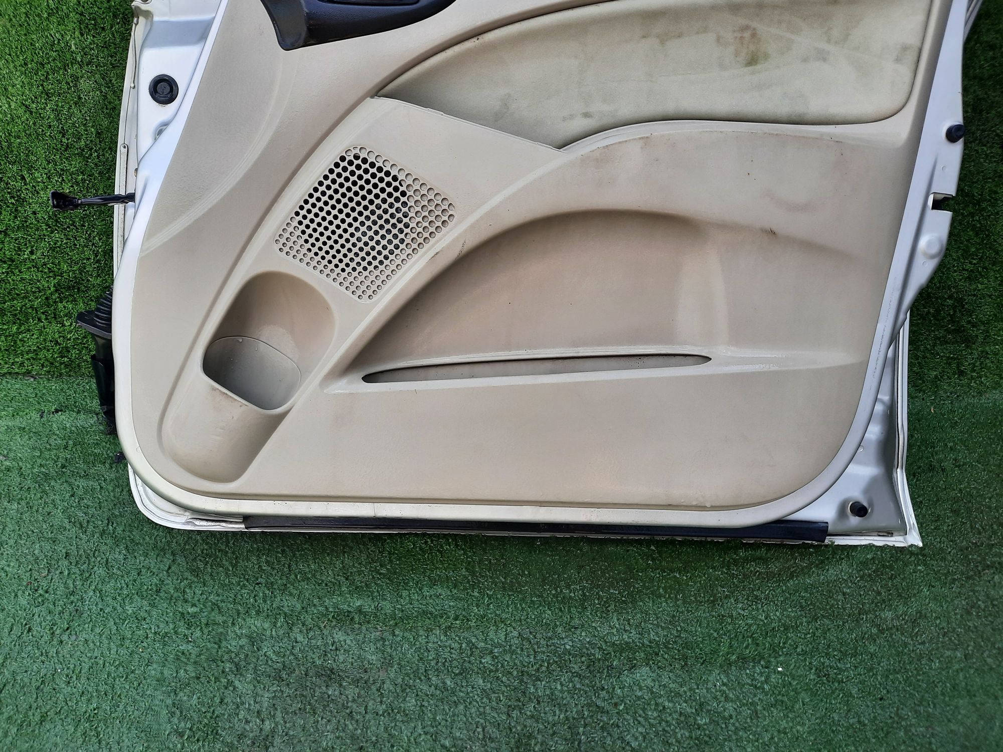 1823 дверь на MITSUBISHI COLT Z25A, 10500 рублей, Невинномысск