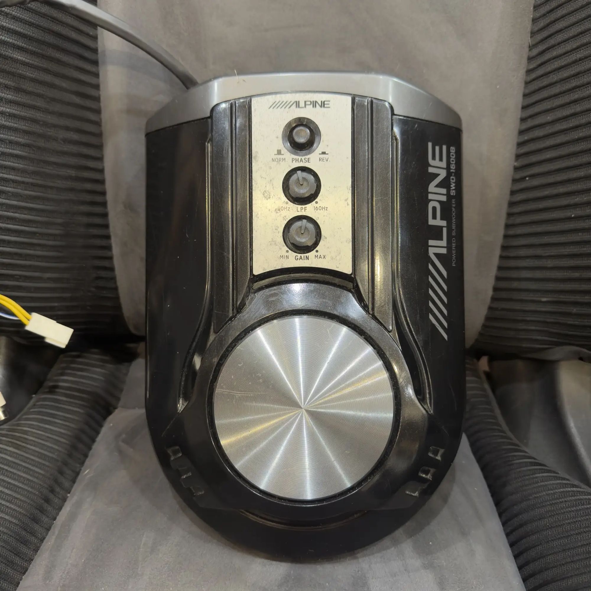 Сабвуфер Alpine SWD-1600B, 5000 рублей, Невинномысск