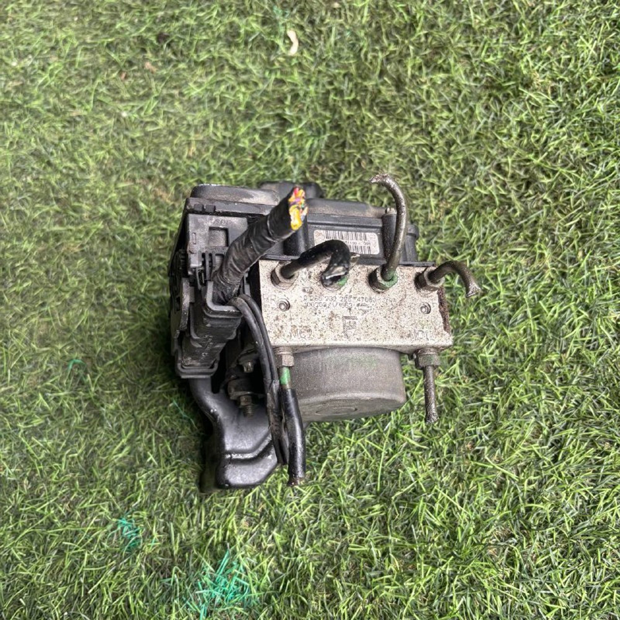 https://ycs.partsauto.market/partsauto-images/thmbs/userImages/772e461030aea93f4dbb6447c0f924d3/part/7e91f373-ba84-44b3-ac20-e4fb0014ff1b_1773838476166.jpg