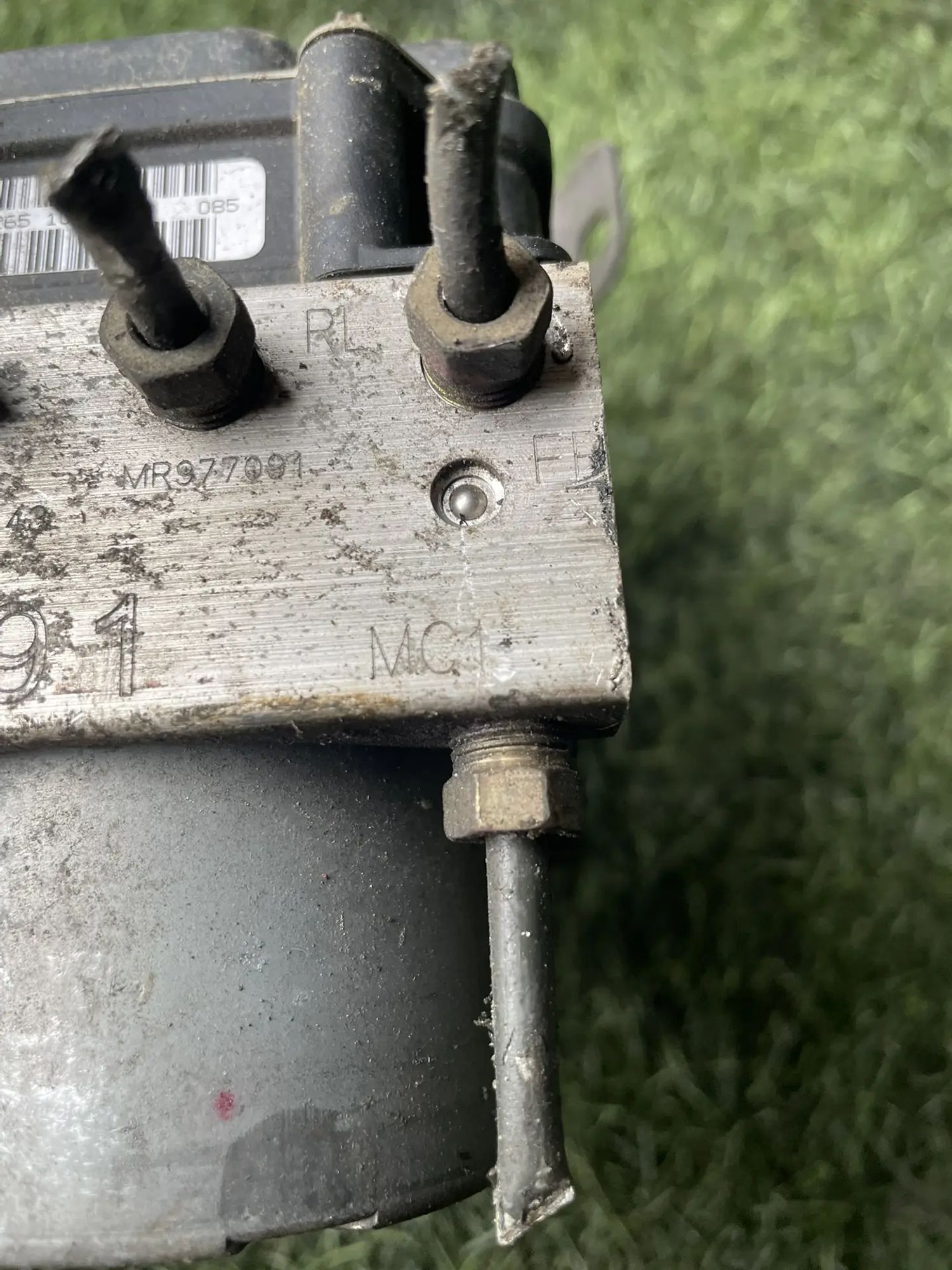 https://ycs.partsauto.market/partsauto-images/thmbs/userImages/772e461030aea93f4dbb6447c0f924d3/part/7e93861b-3bd7-4f45-ae2a-9c33873f8f5a_1776927576099.jpg