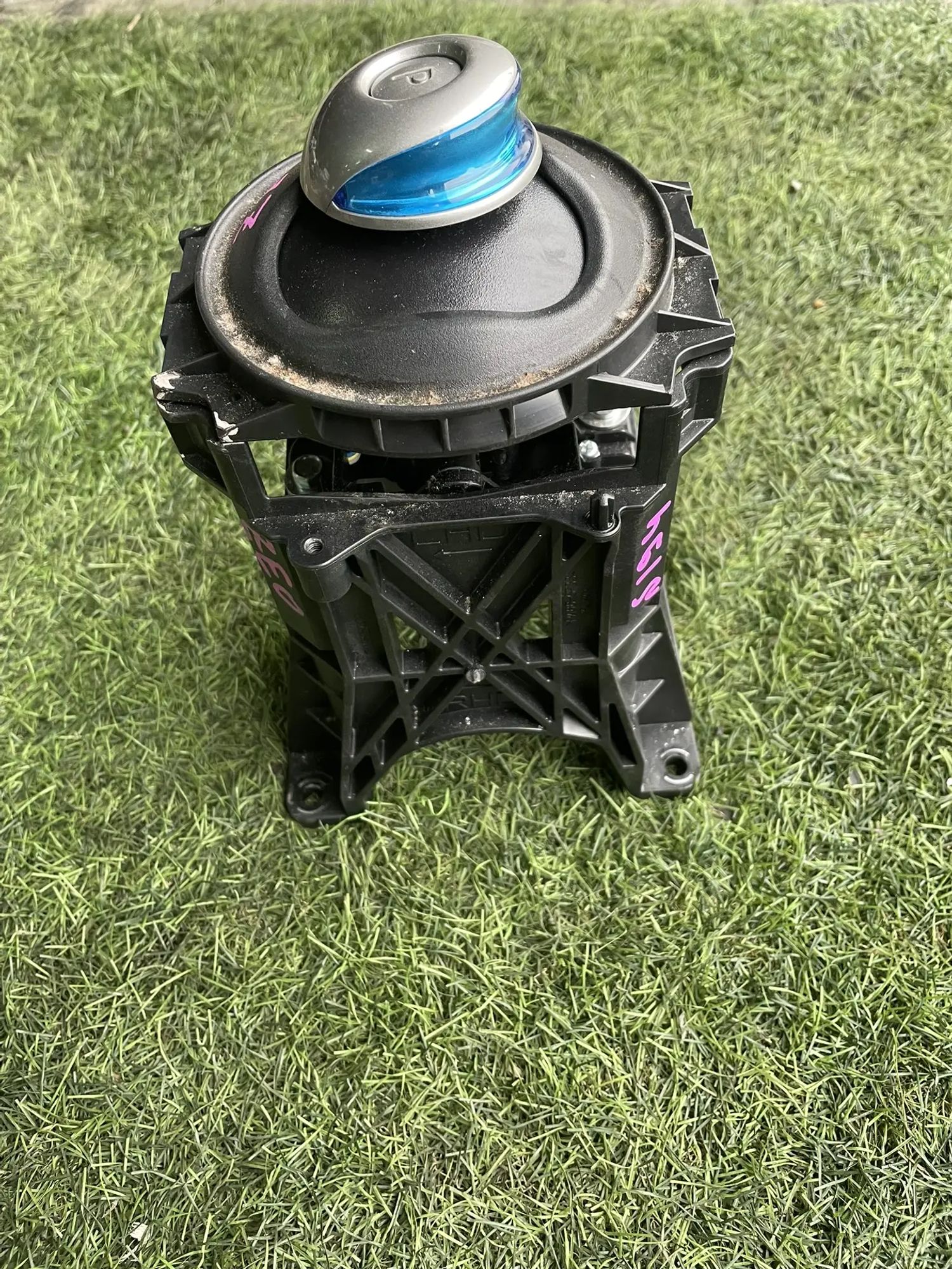 https://ycs.partsauto.market/partsauto-images/thmbs/userImages/772e461030aea93f4dbb6447c0f924d3/part/7ea72ec4-702d-402a-9830-cf3253522782_1776154463581.jpg
