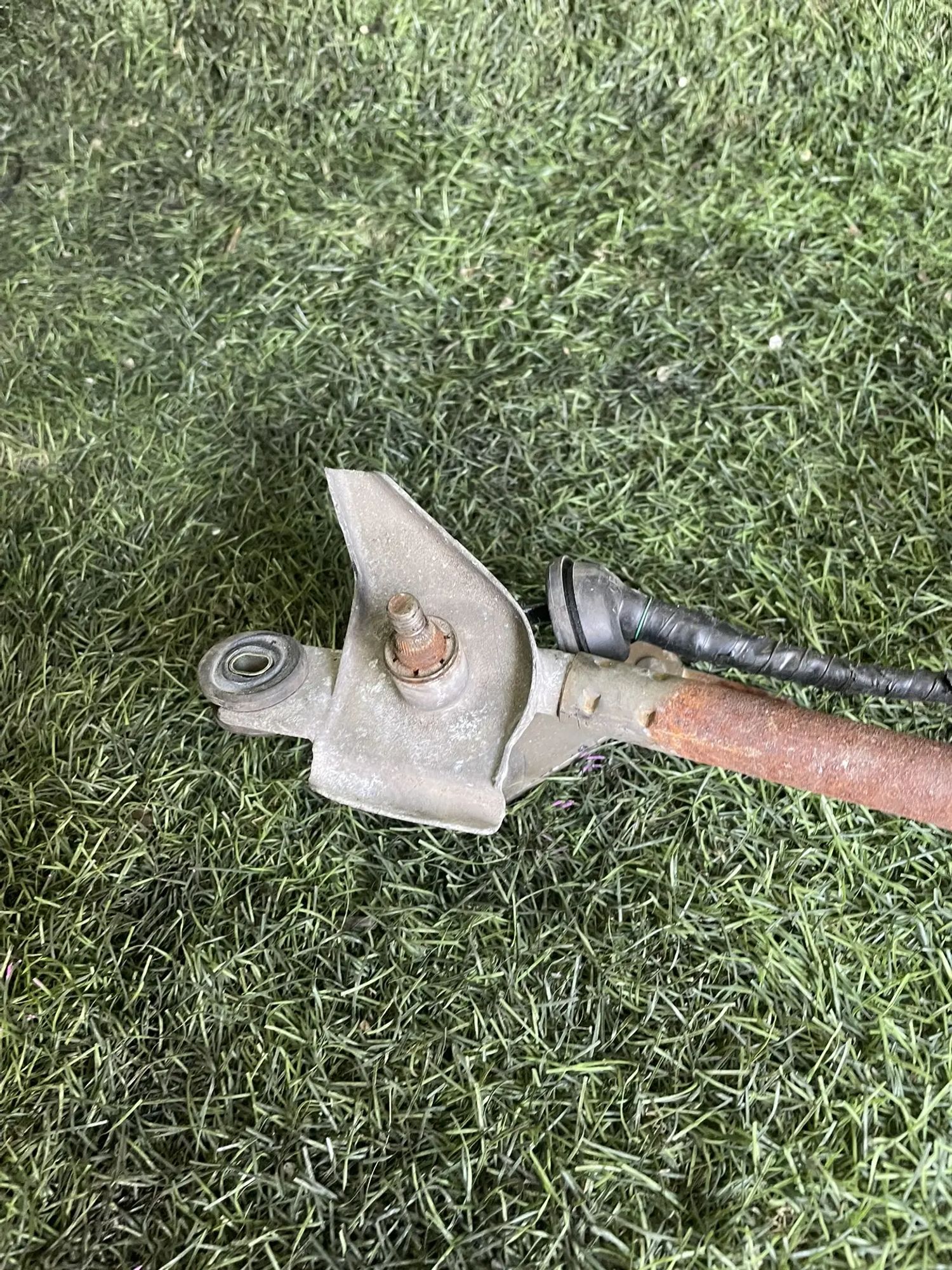 https://ycs.partsauto.market/partsauto-images/thmbs/userImages/772e461030aea93f4dbb6447c0f924d3/part/7eb7b65e-abec-44cf-8ee7-7e15801f0b45_1775717924413.jpg