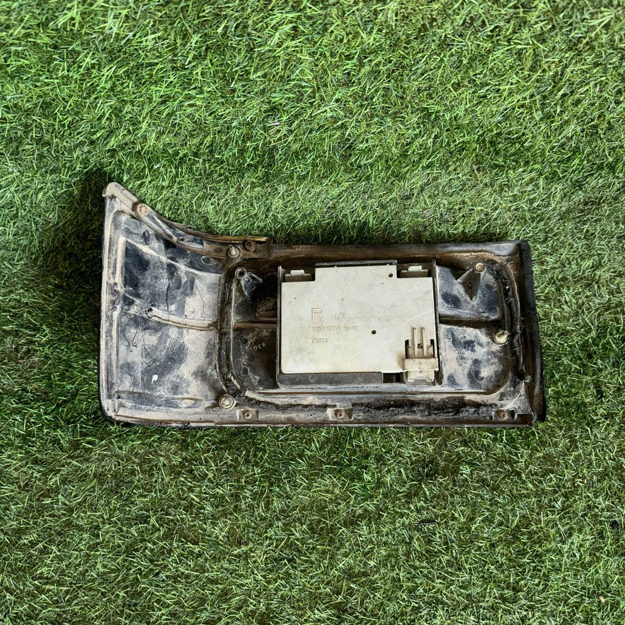 829 Фонарь задний правый TOYOTA CAMRY SV20, 700 рублей, Невинномысск