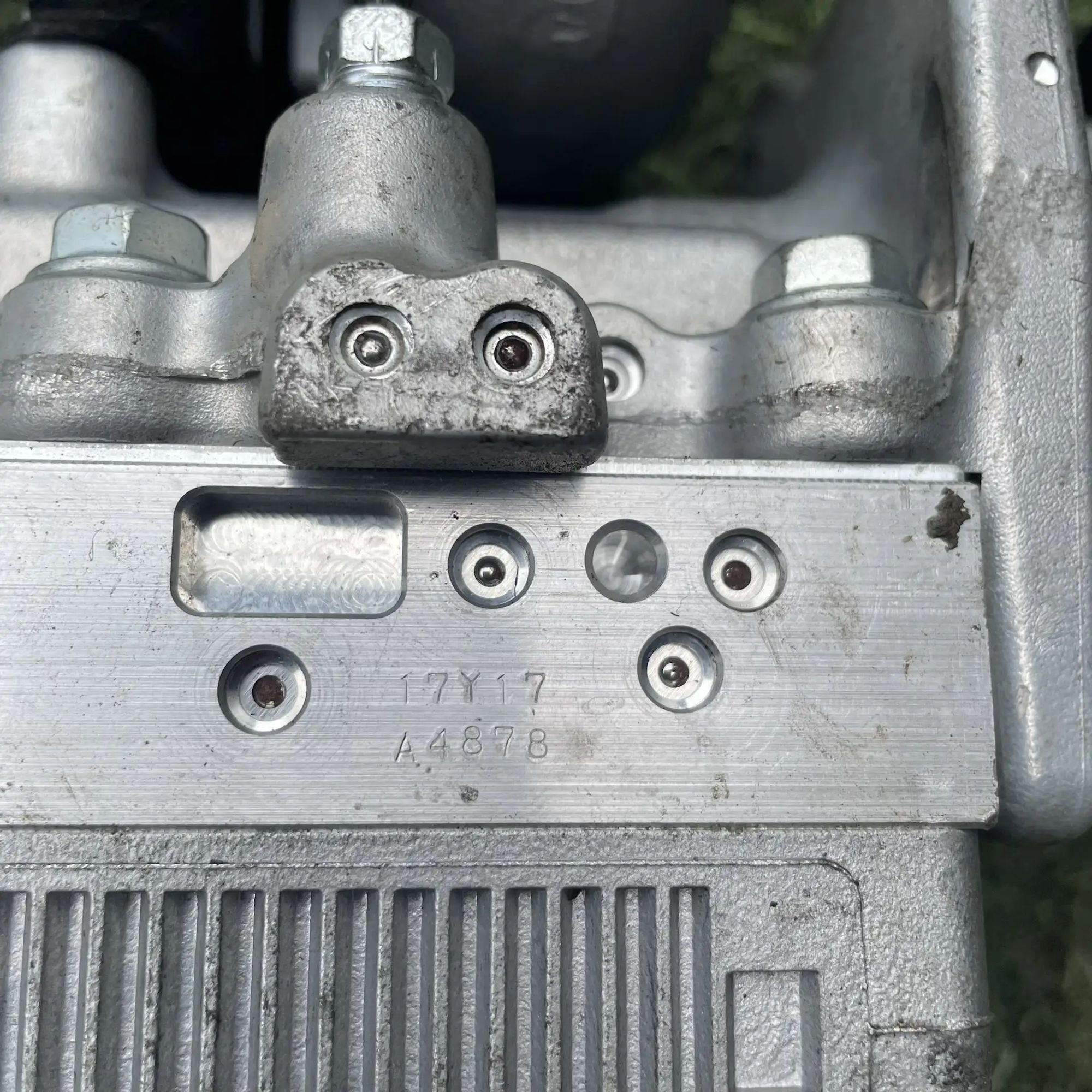 https://ycs.partsauto.market/partsauto-images/thmbs/userImages/772e461030aea93f4dbb6447c0f924d3/part/7f5da63c-4e01-47c3-b455-083b2dd43f14_1779178546014.jpg