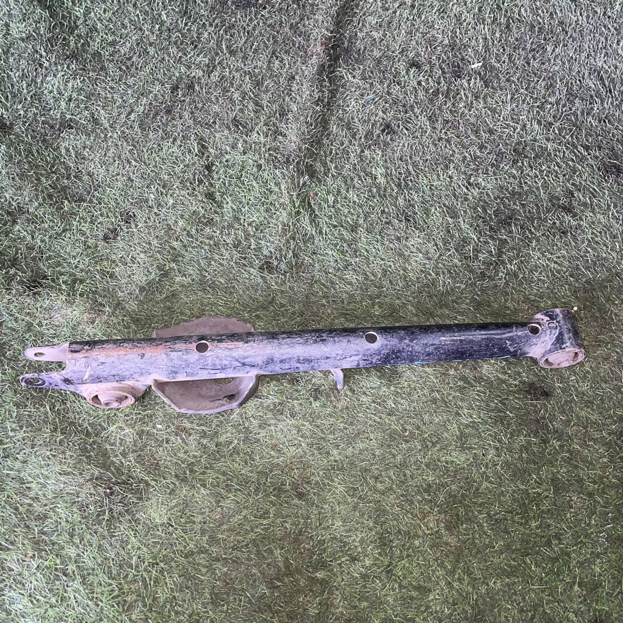 103 Рычаг задний левый нижний Toyota SR40, 2500 рублей, Невинномысск