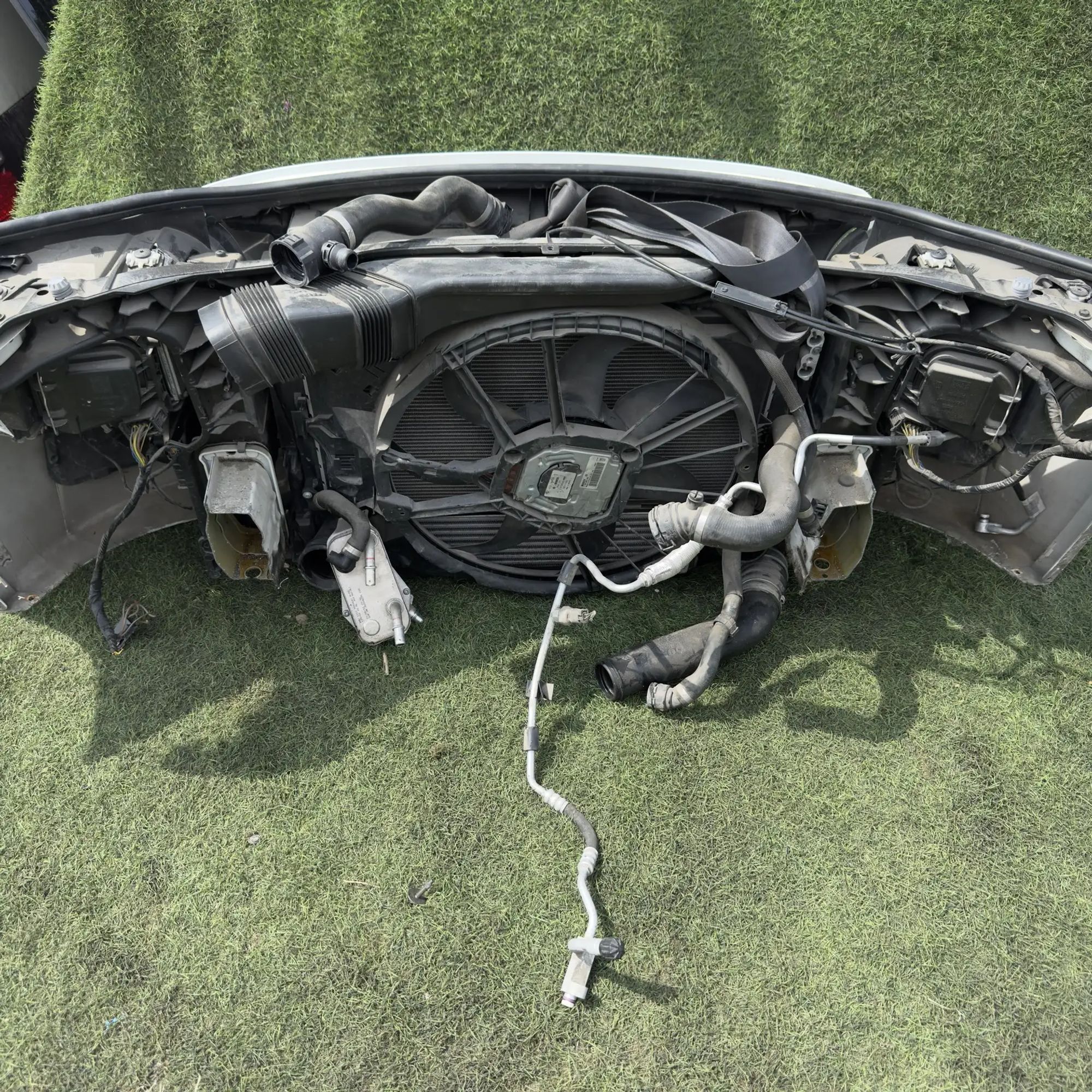 https://ycs.partsauto.market/partsauto-images/thmbs/userImages/772e461030aea93f4dbb6447c0f924d3/part/8006d60a-c4d5-499f-b2a3-7a31fe2377cf_1778158610427.jpg