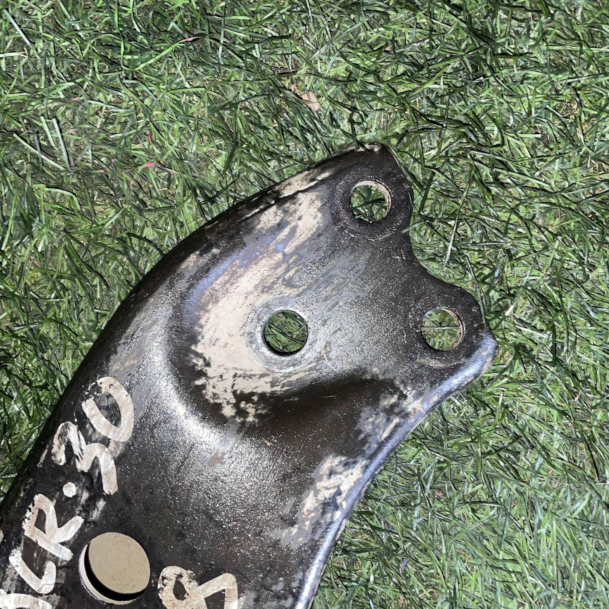 88 Рычаг передний правый нижний TOYOTA ESTIMA ACR30, 3500 рублей, Невинномысск