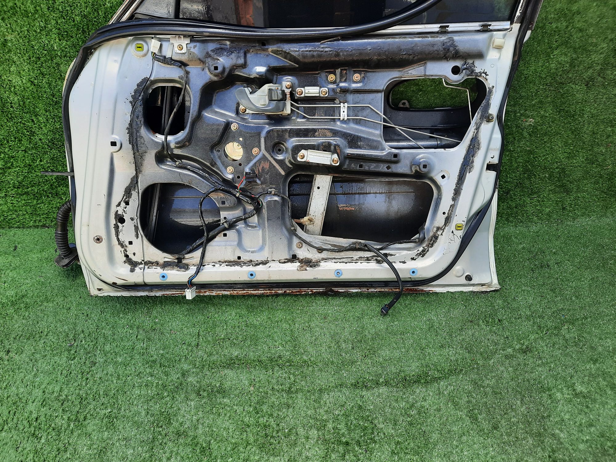 1355 дверь на MITSUBISHI GALANT E54A, 4500 рублей, Невинномысск